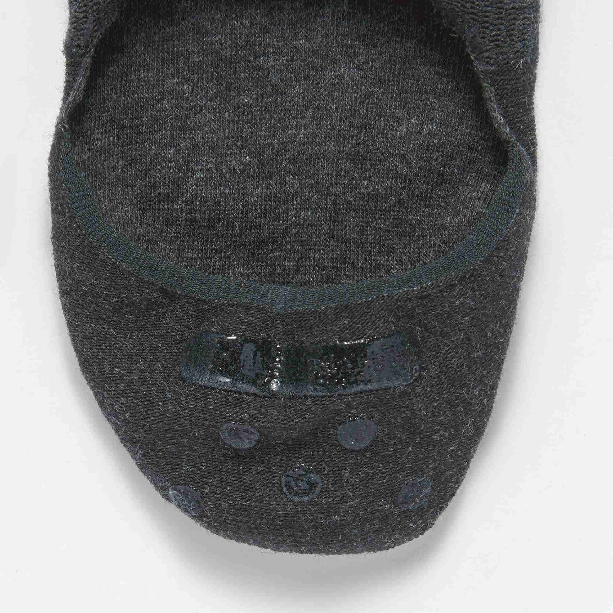Thin No-show socks with Heel Grip