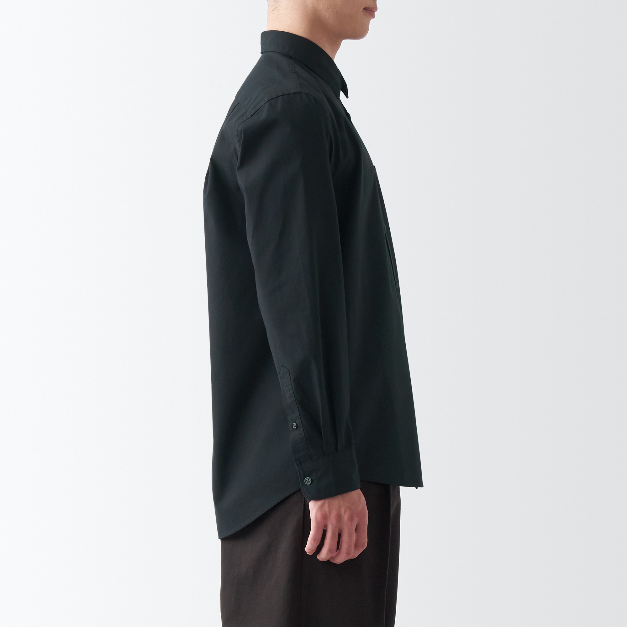Broad shirt