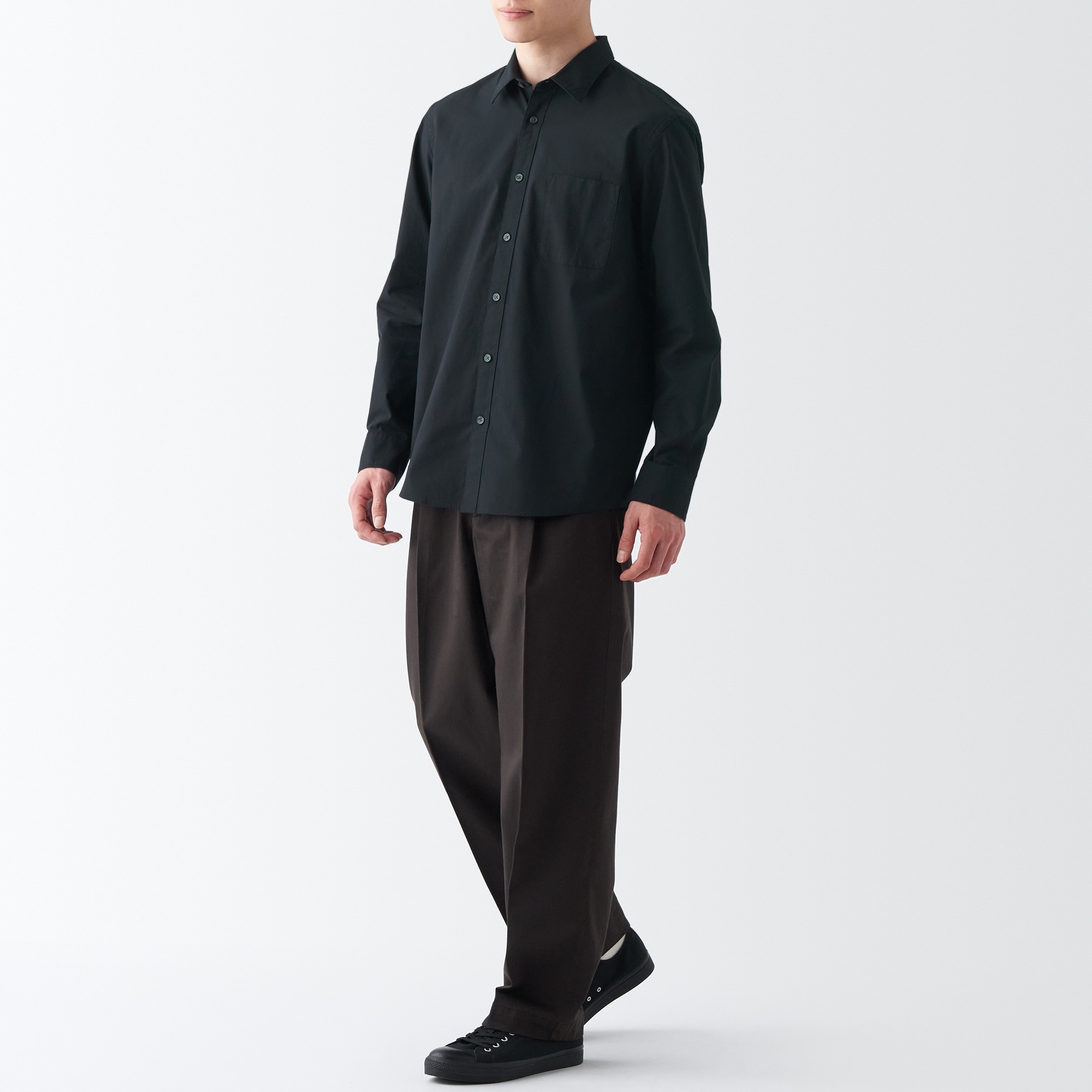Broad shirt