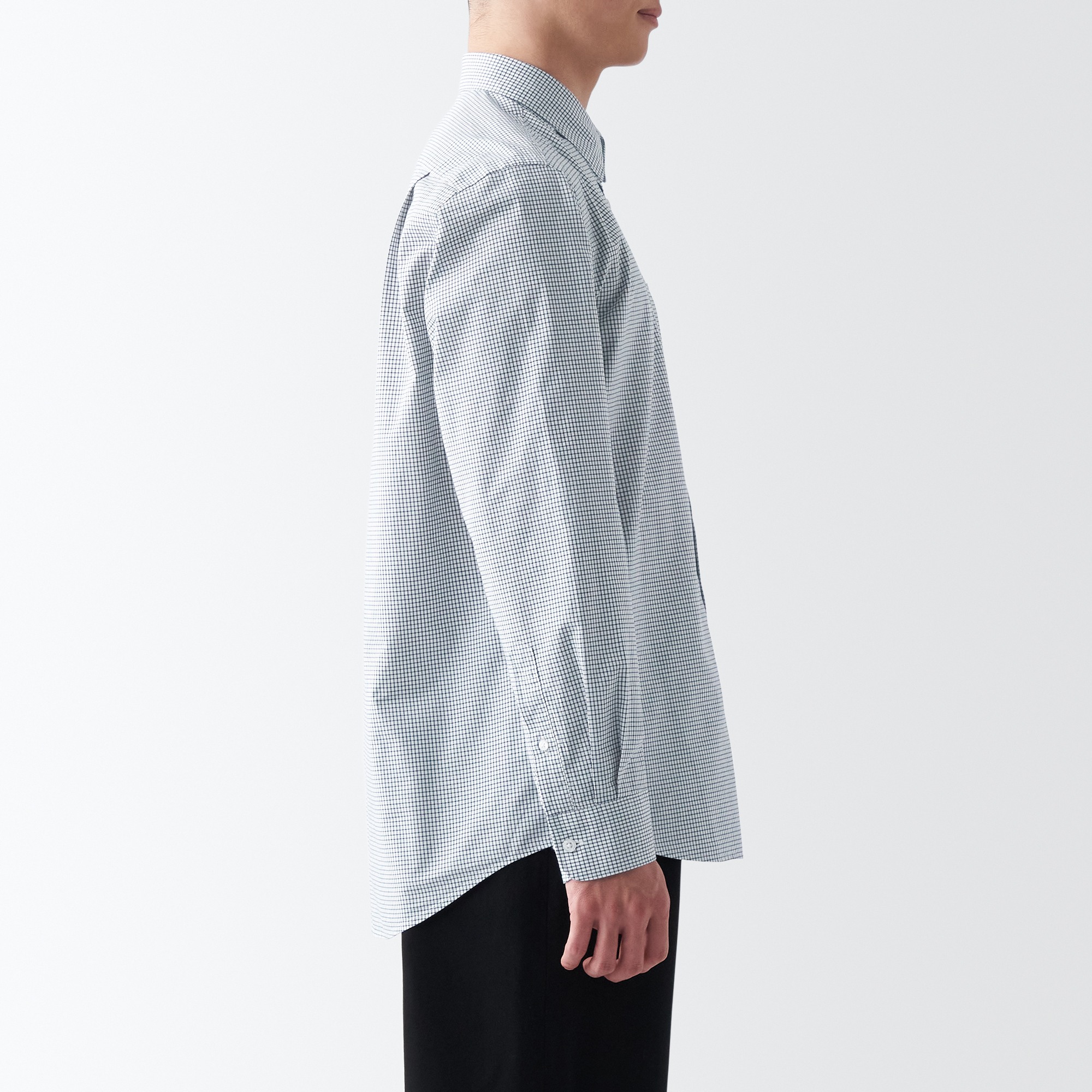 Broad shirt