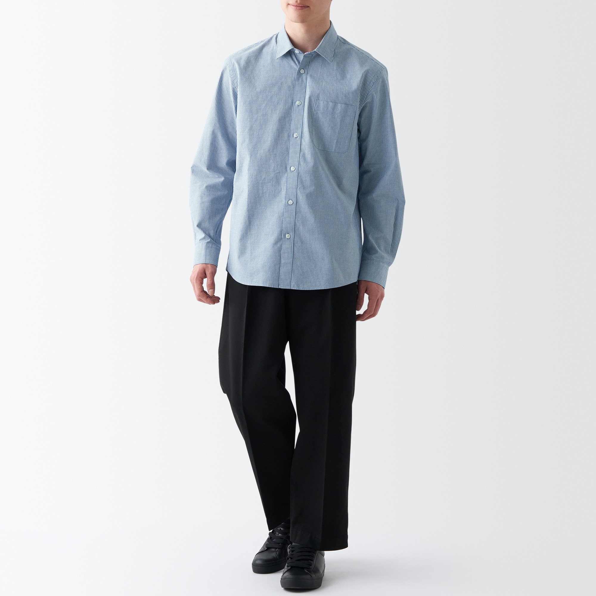 Broad shirt