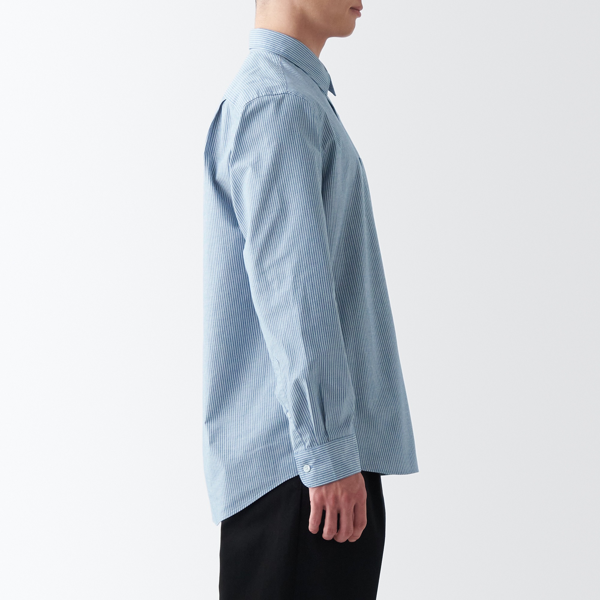 Broad shirt