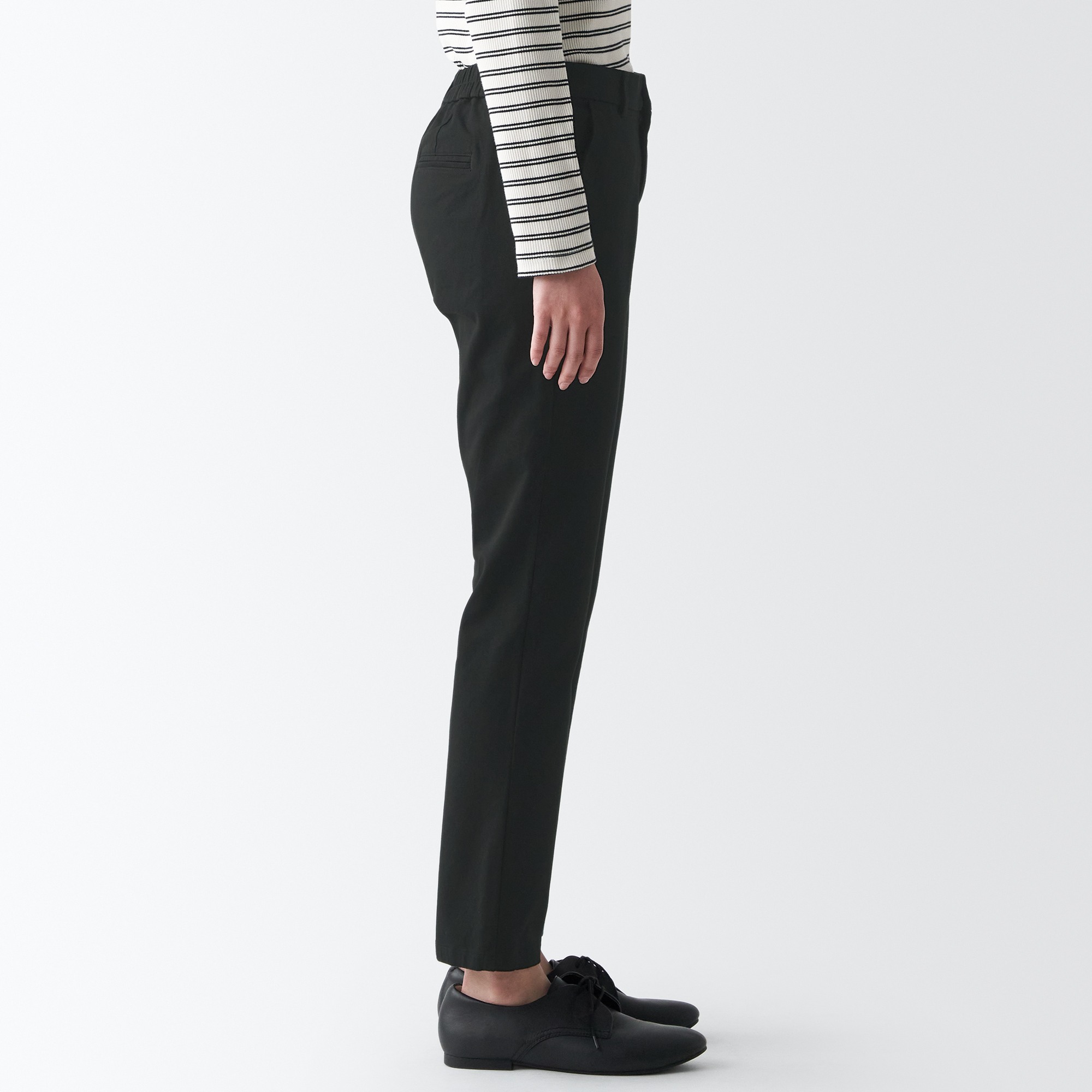 4-Way stretch chino Slim Tapered pants
