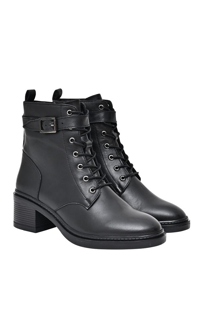 Sm -1571 Black Boots
