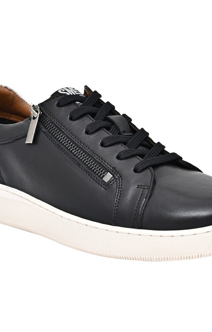 Taster Black Sneakers