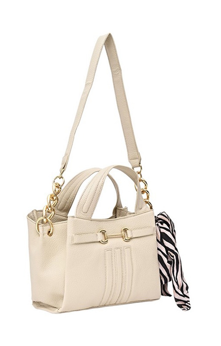 Bvivi White Handbags