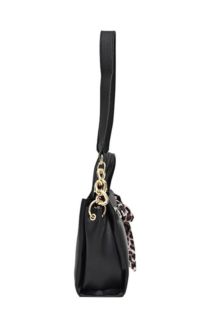 Bvivi Black Handbags