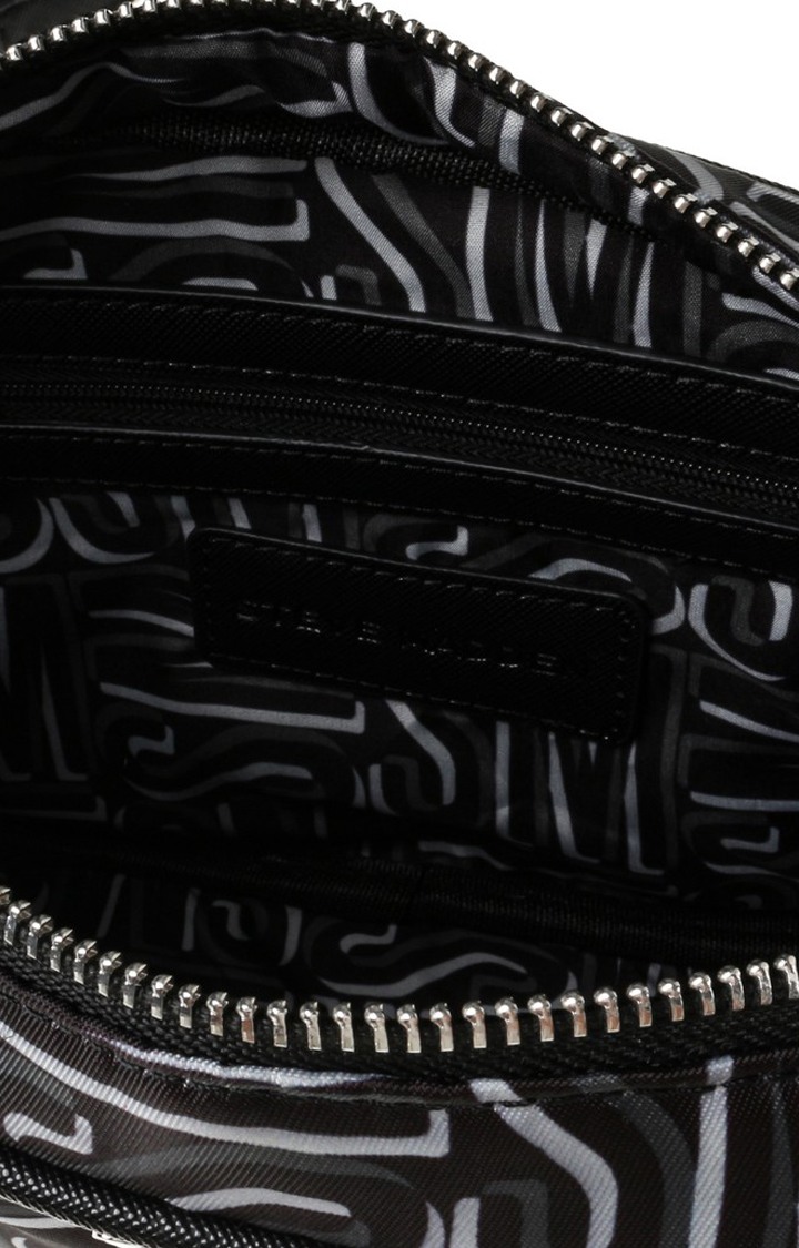 Bvader-B Black Handbags