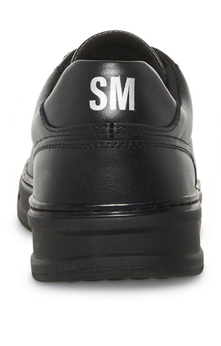 Mecah Black Sneakers