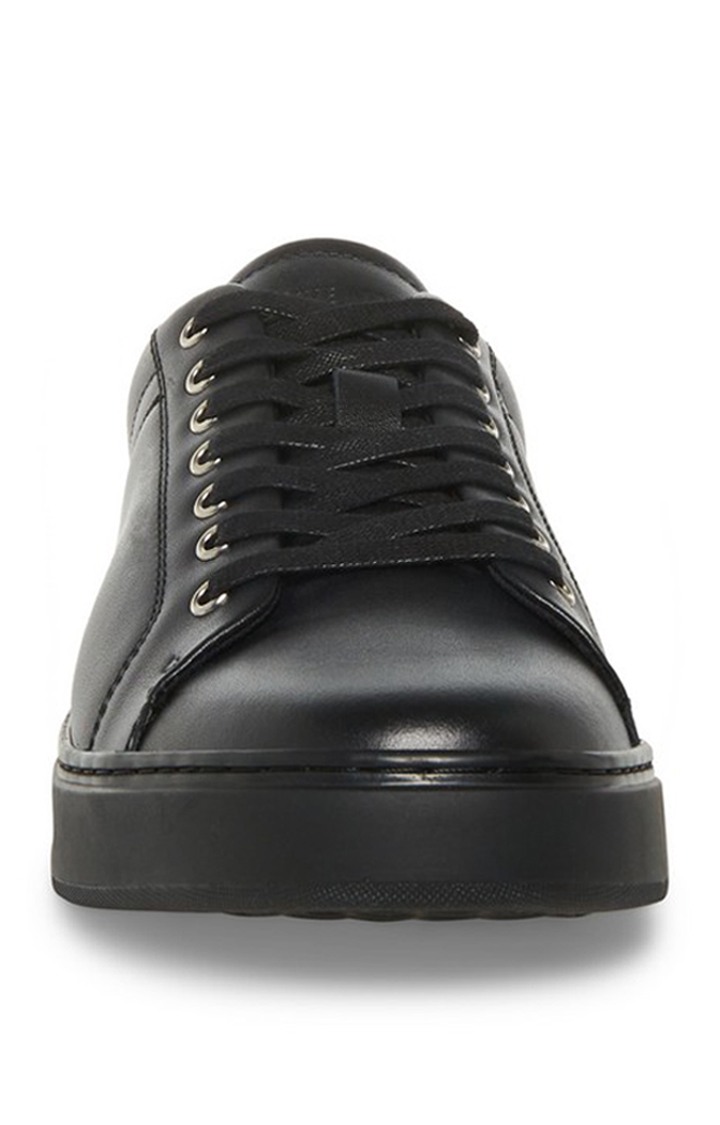 Mecah Black Sneakers