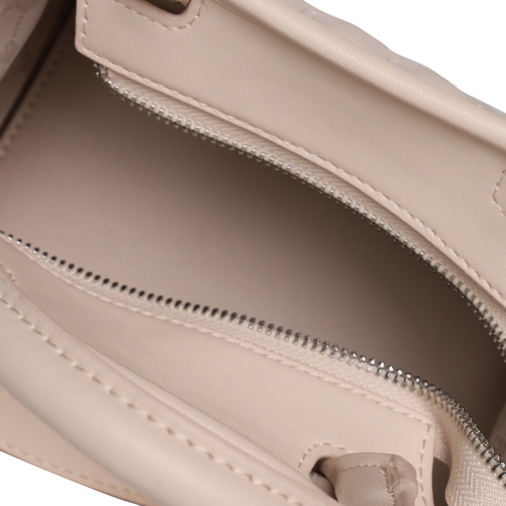 Bniko Tapioca Satchel