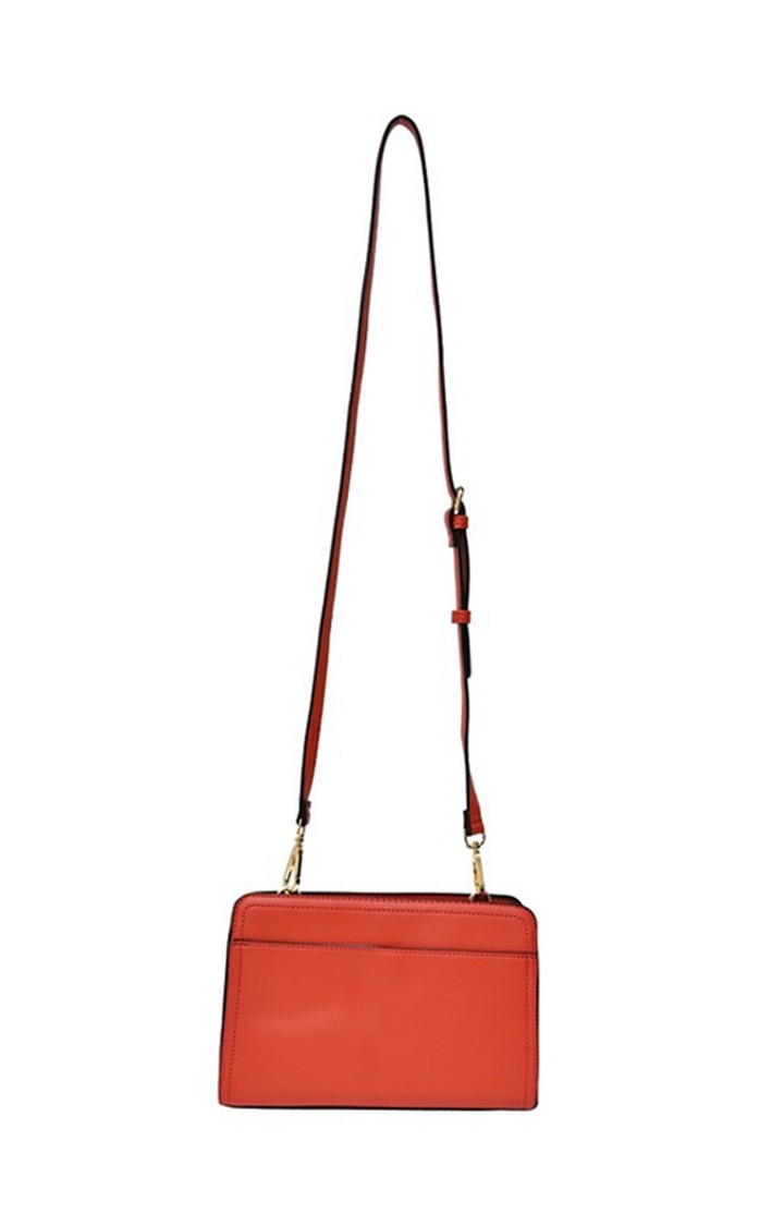 Btilt Brown Handbags