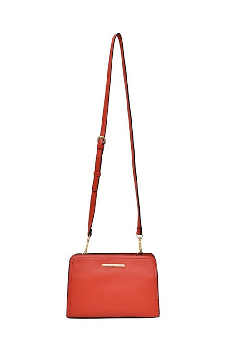 Btilt Brown Handbags