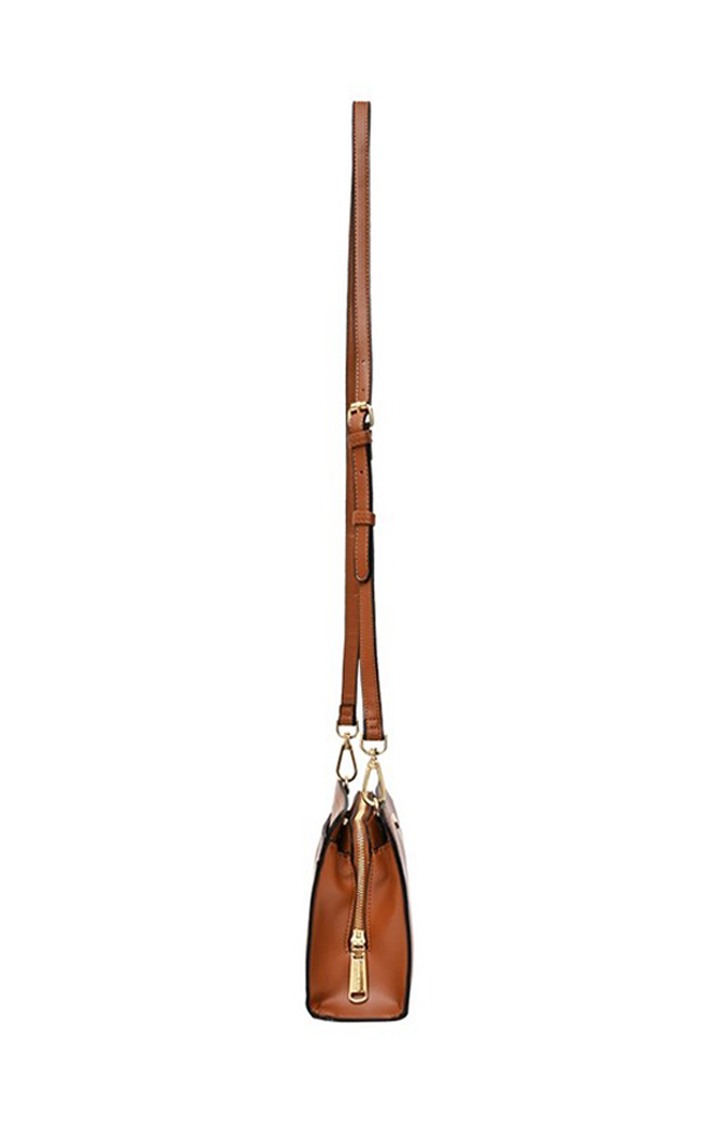 Btilt Brown Handbags