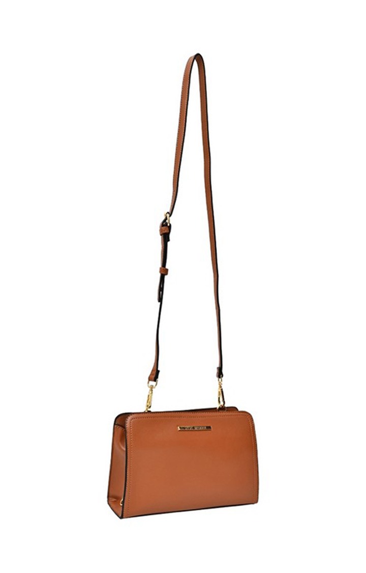 Btilt Brown Handbags