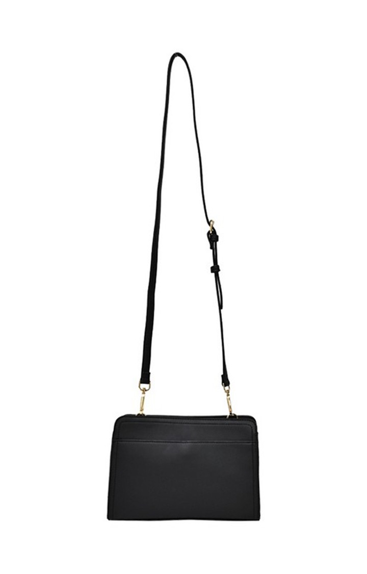 Btilt Black Handbags