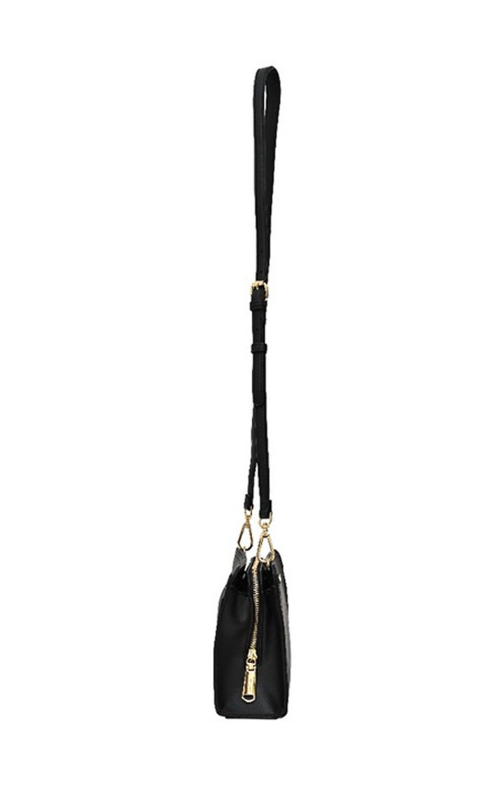 Btilt Black Handbags