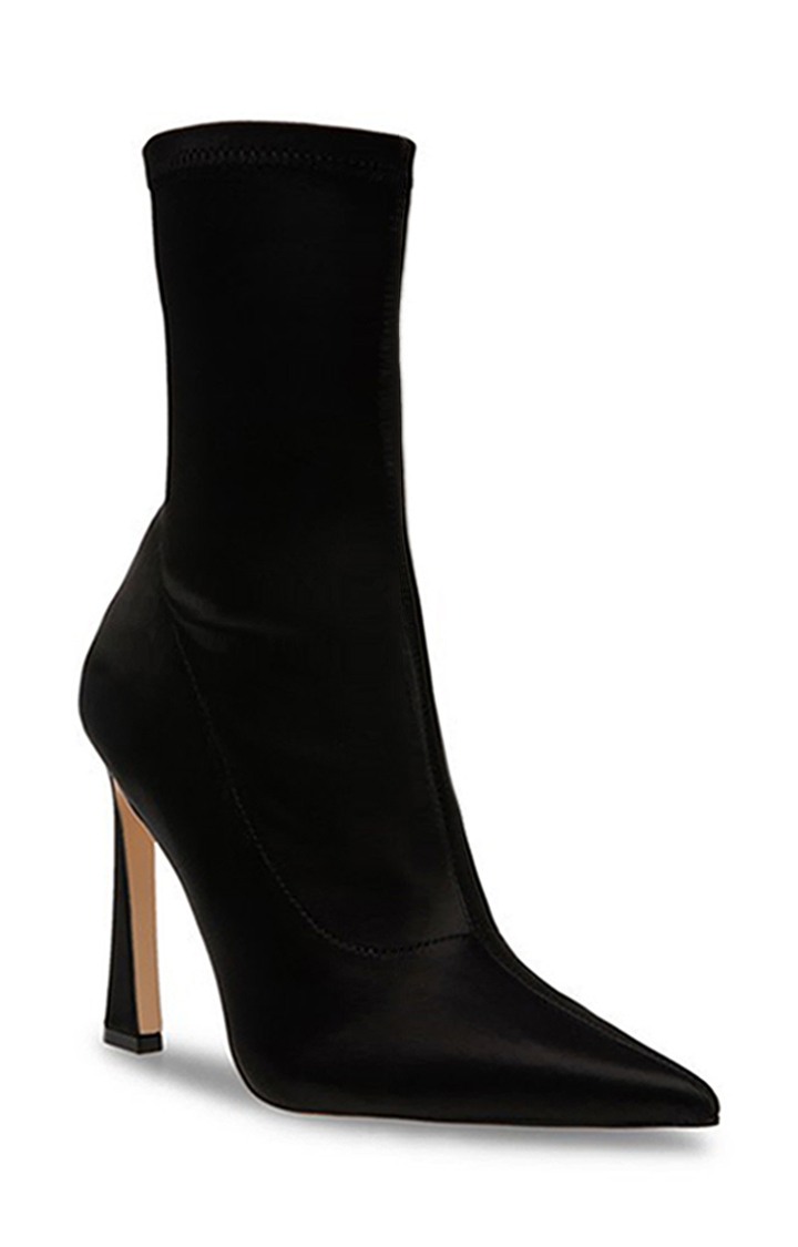 Sizzler Black Boots