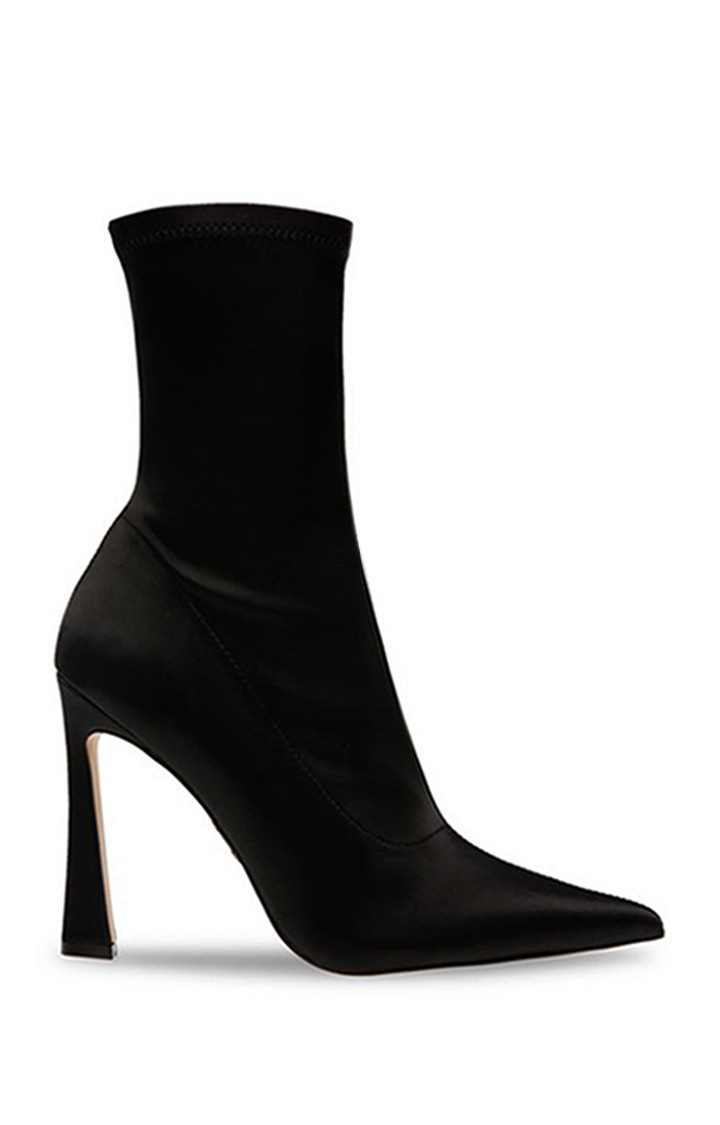 Sizzler Black Boots