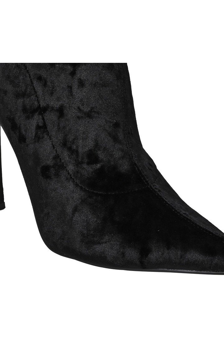 Sizzler Black Boots