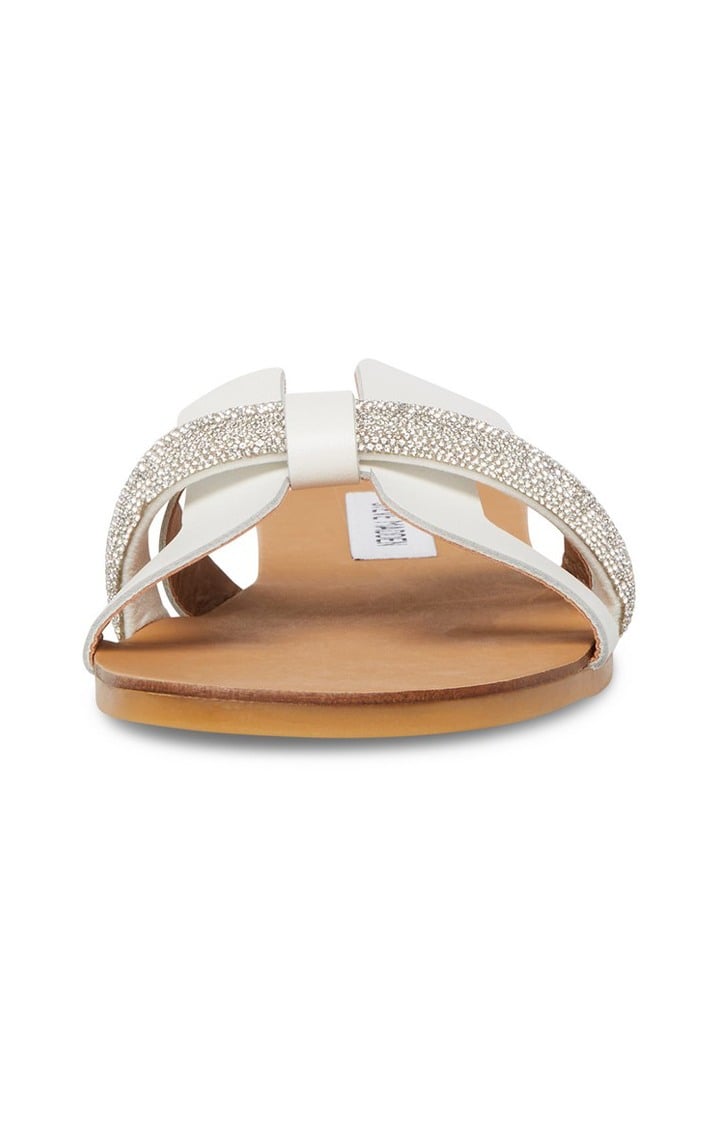 Edriah White Flats