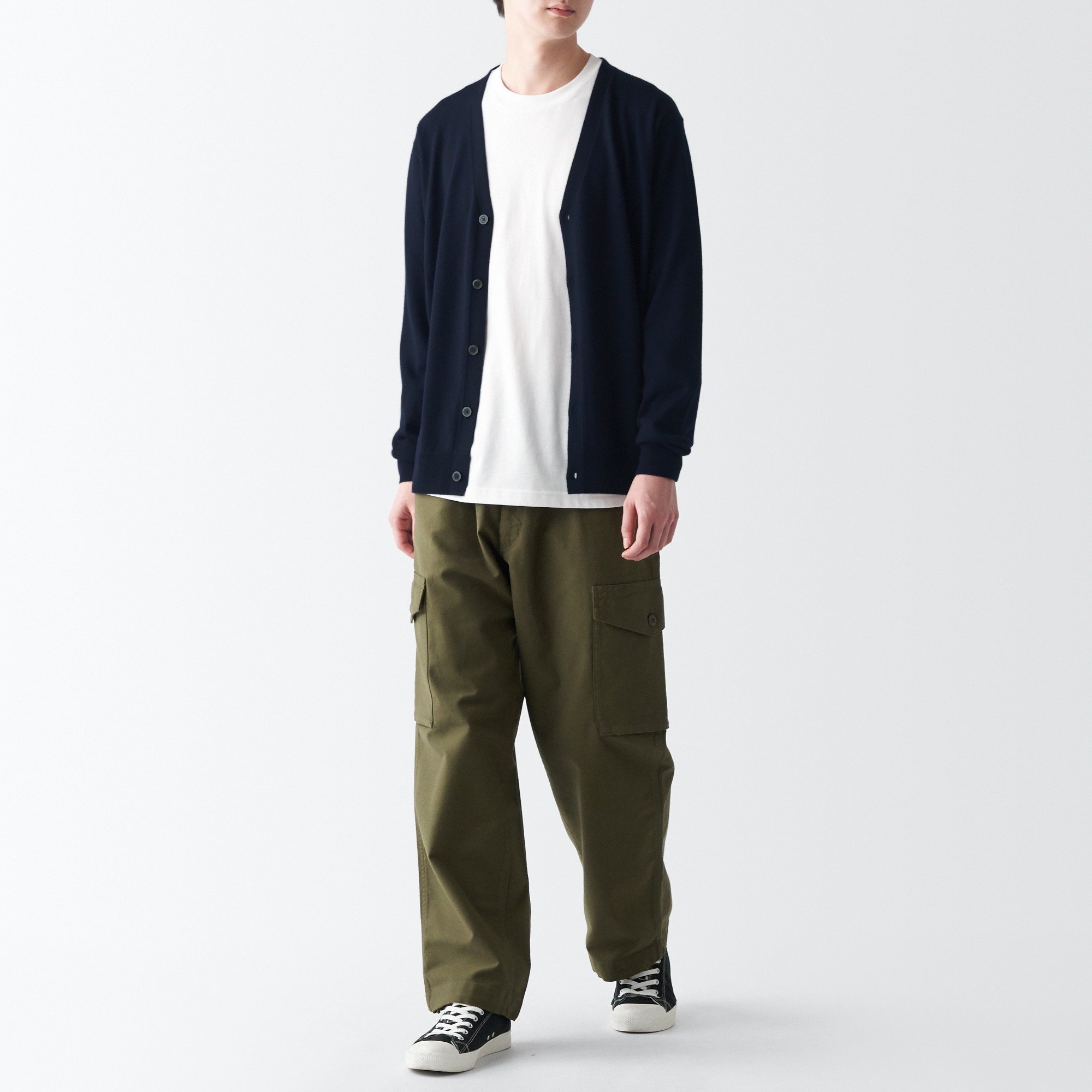 Washable high-gauge V neck cardigan