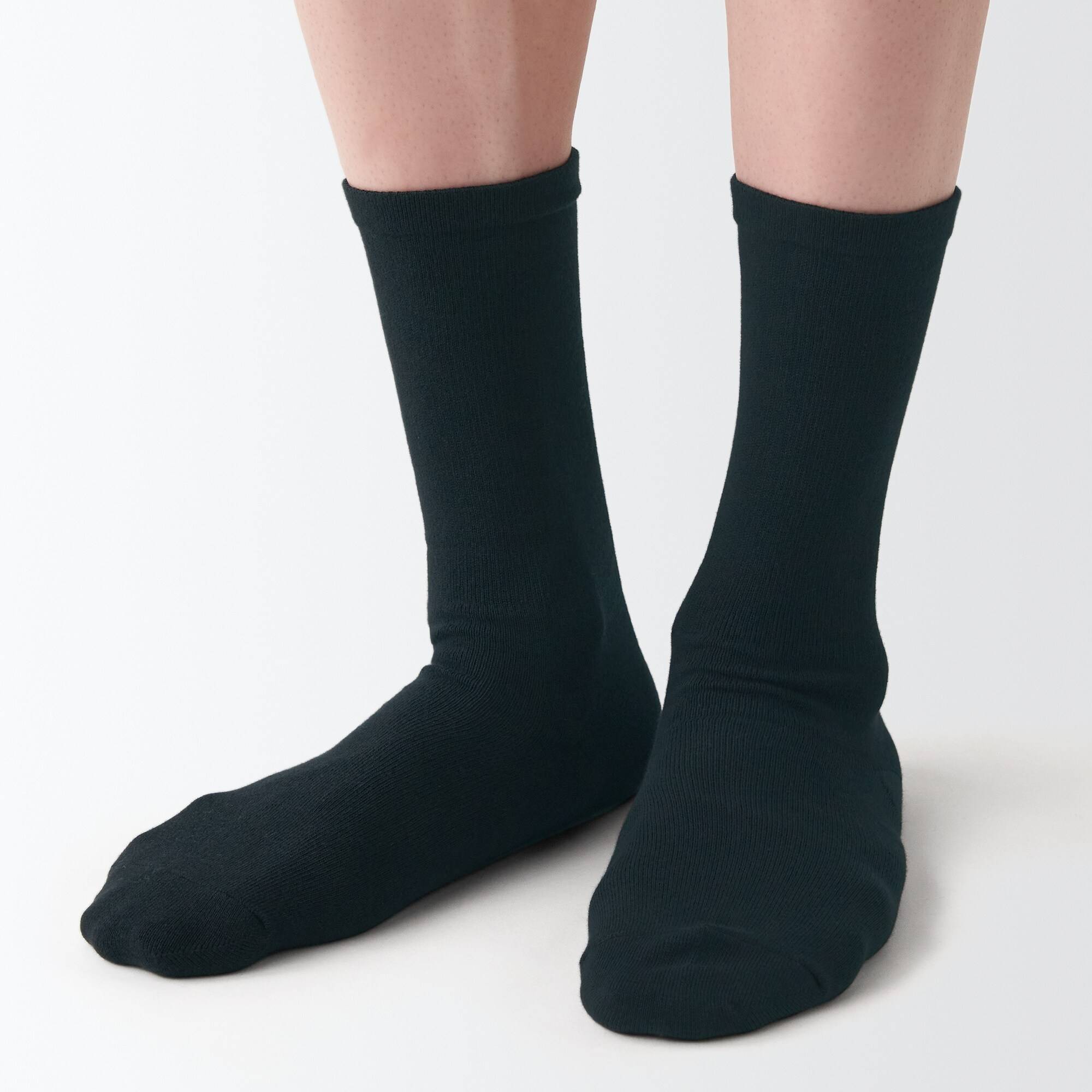 Right Angle Running along ankle business Socks