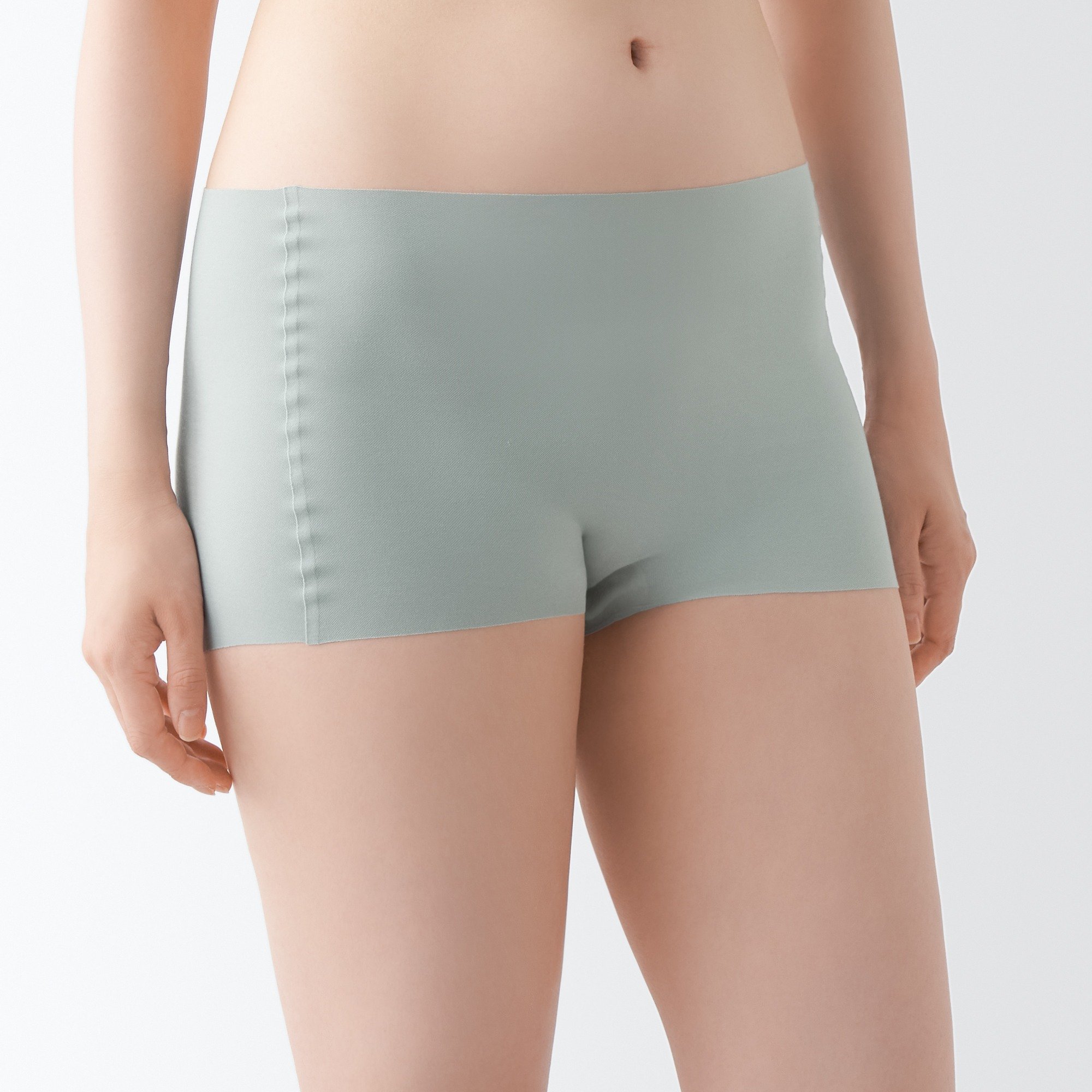 Complete seamless Boy shorts