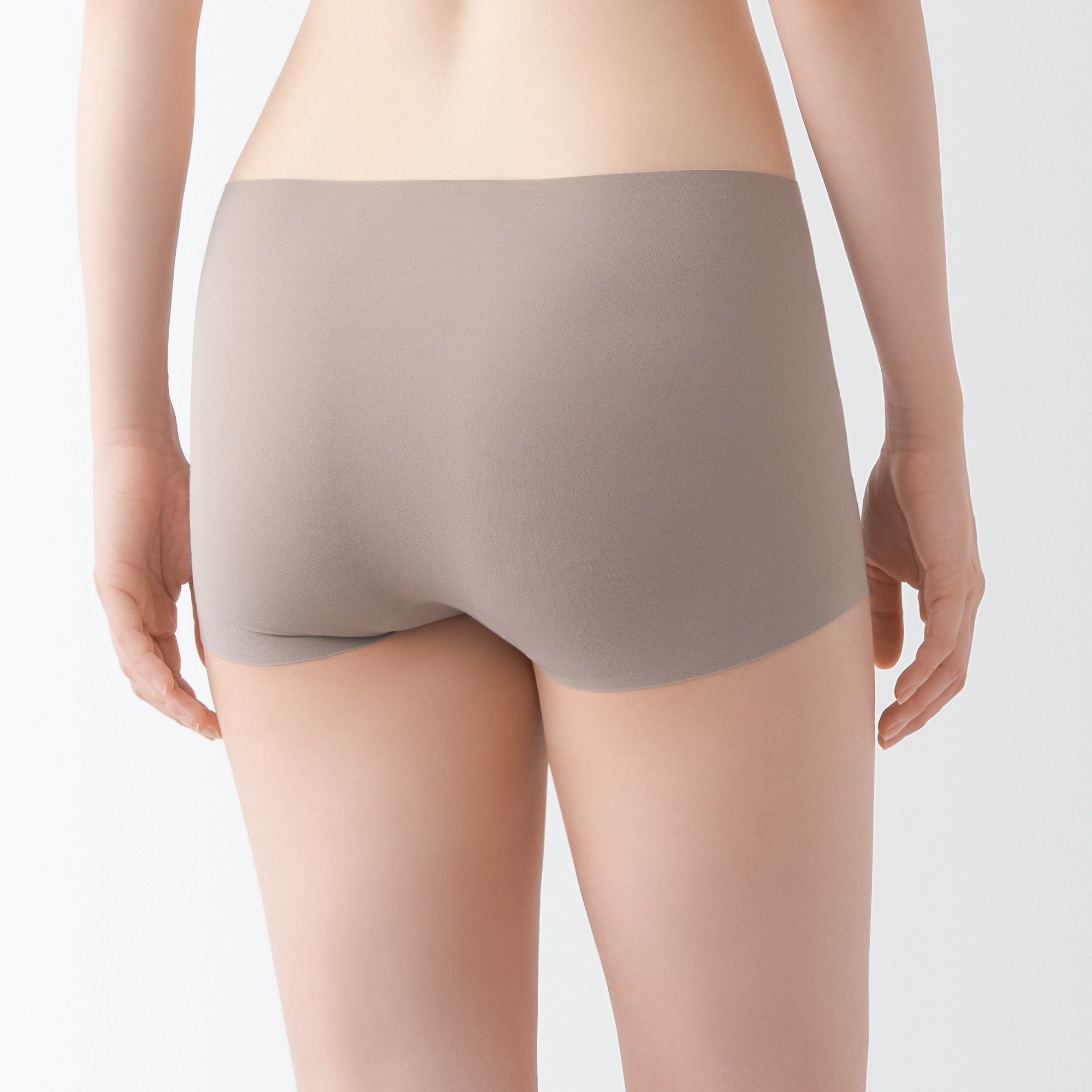Complete seamless Boy shorts