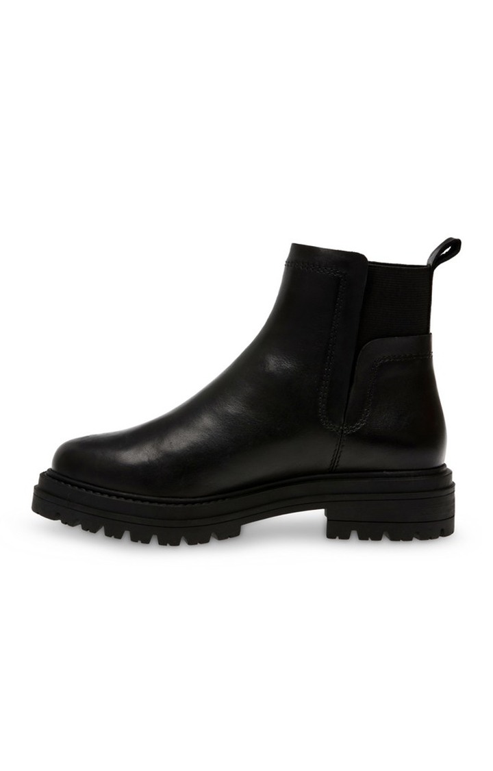 Kendyl Black Boots