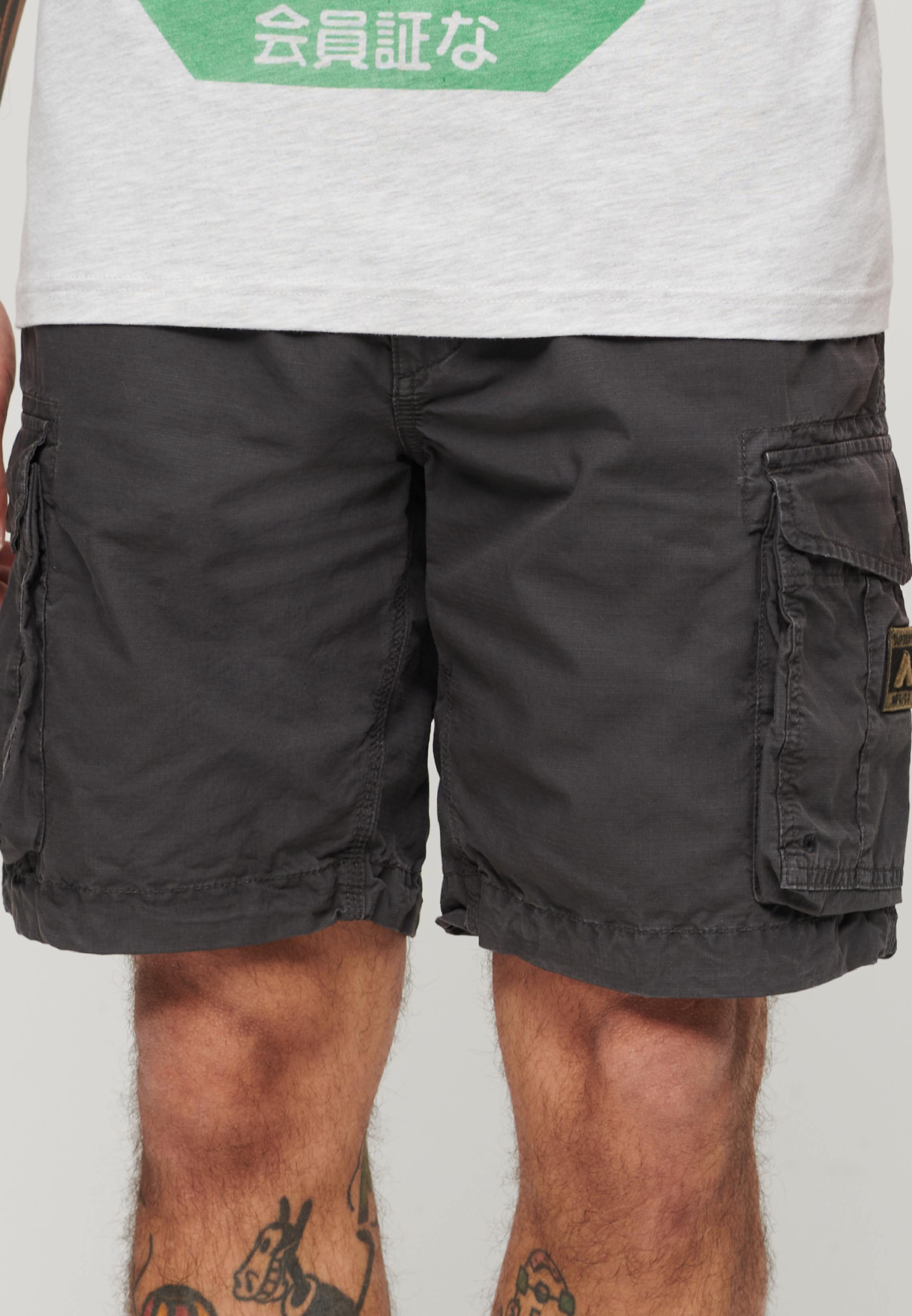PARACHUTE LIGHT SHORT