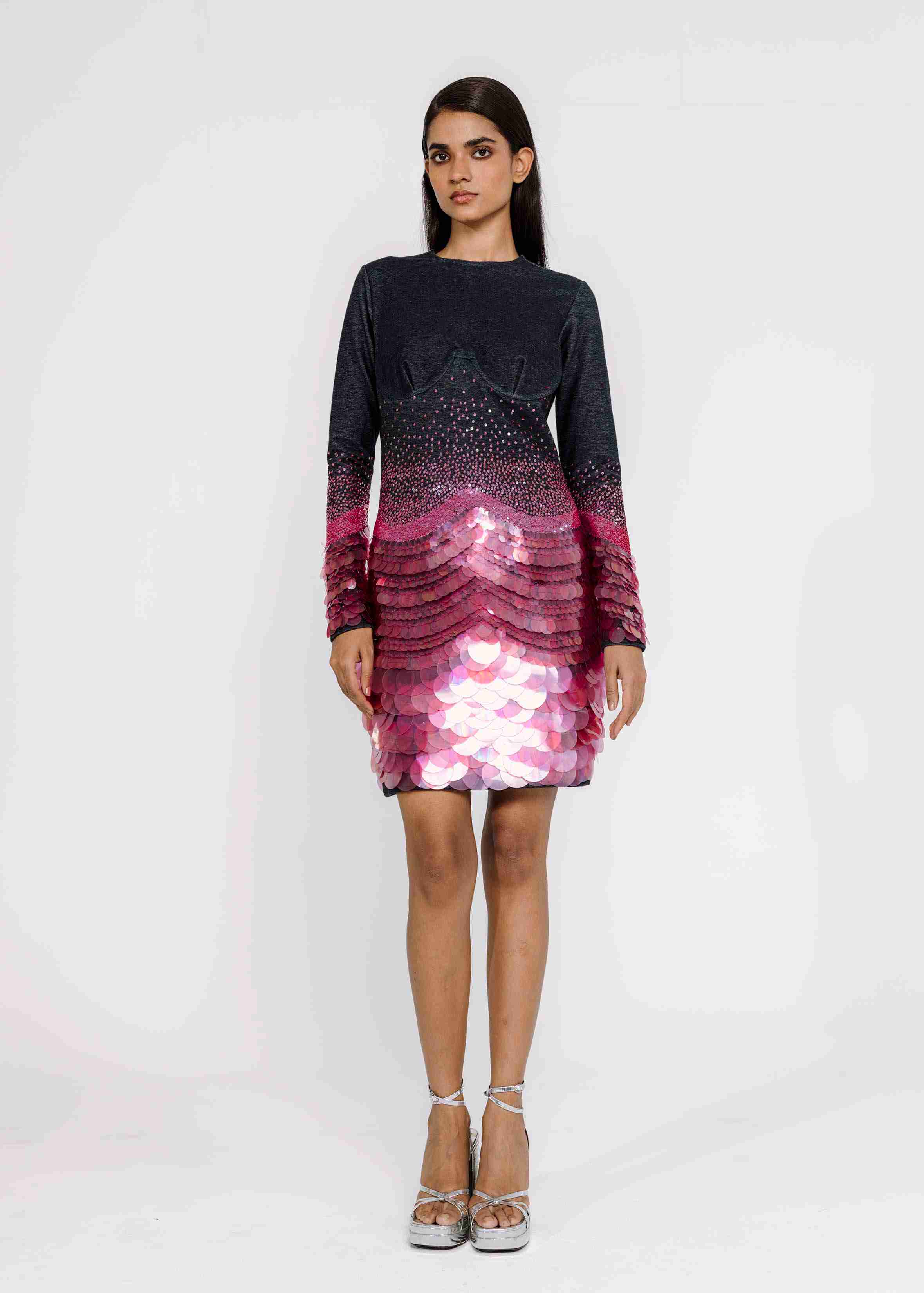 Short bodycon Dress With  Sequin Gradation