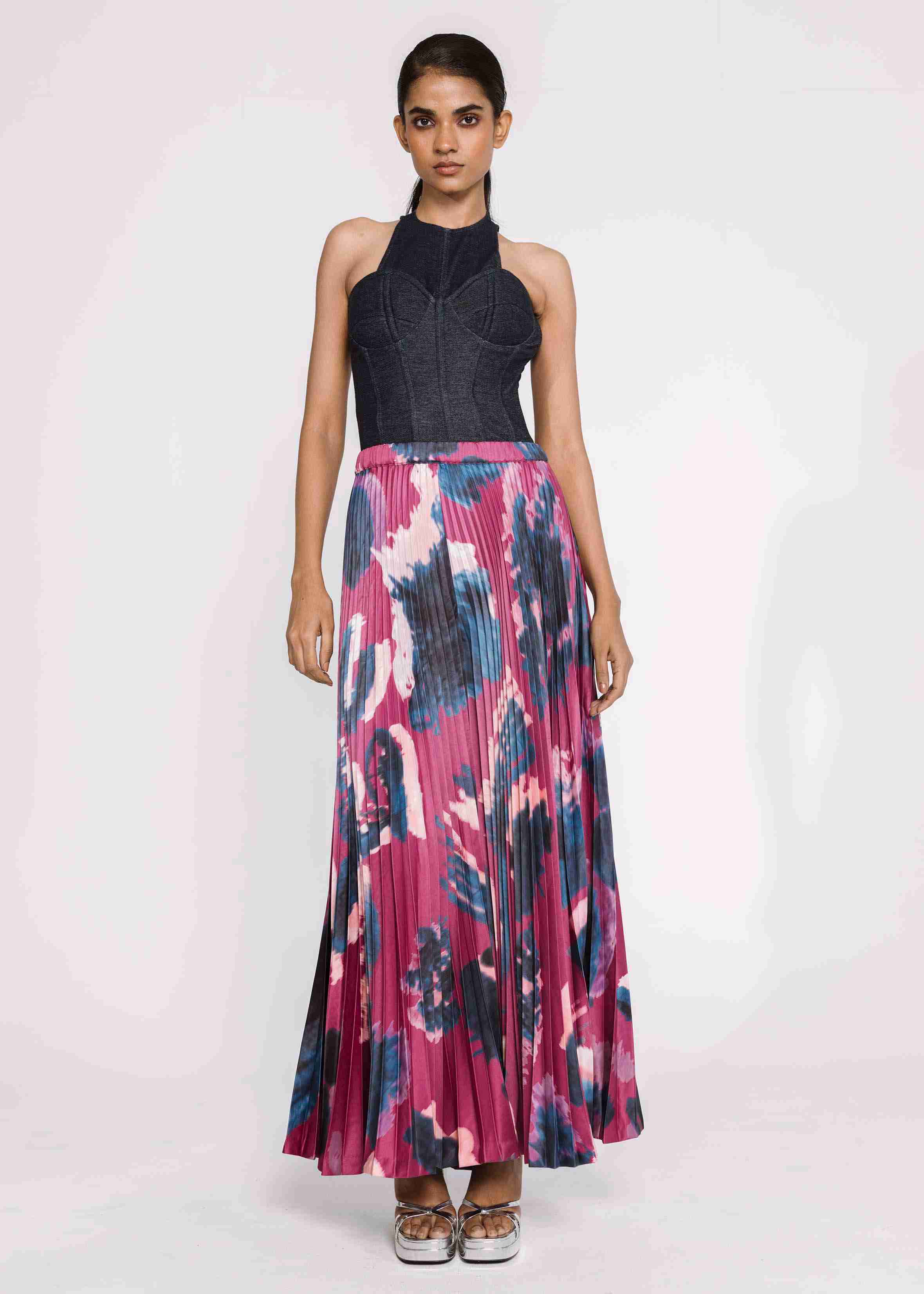 Pleated Trousers With Abstract Print