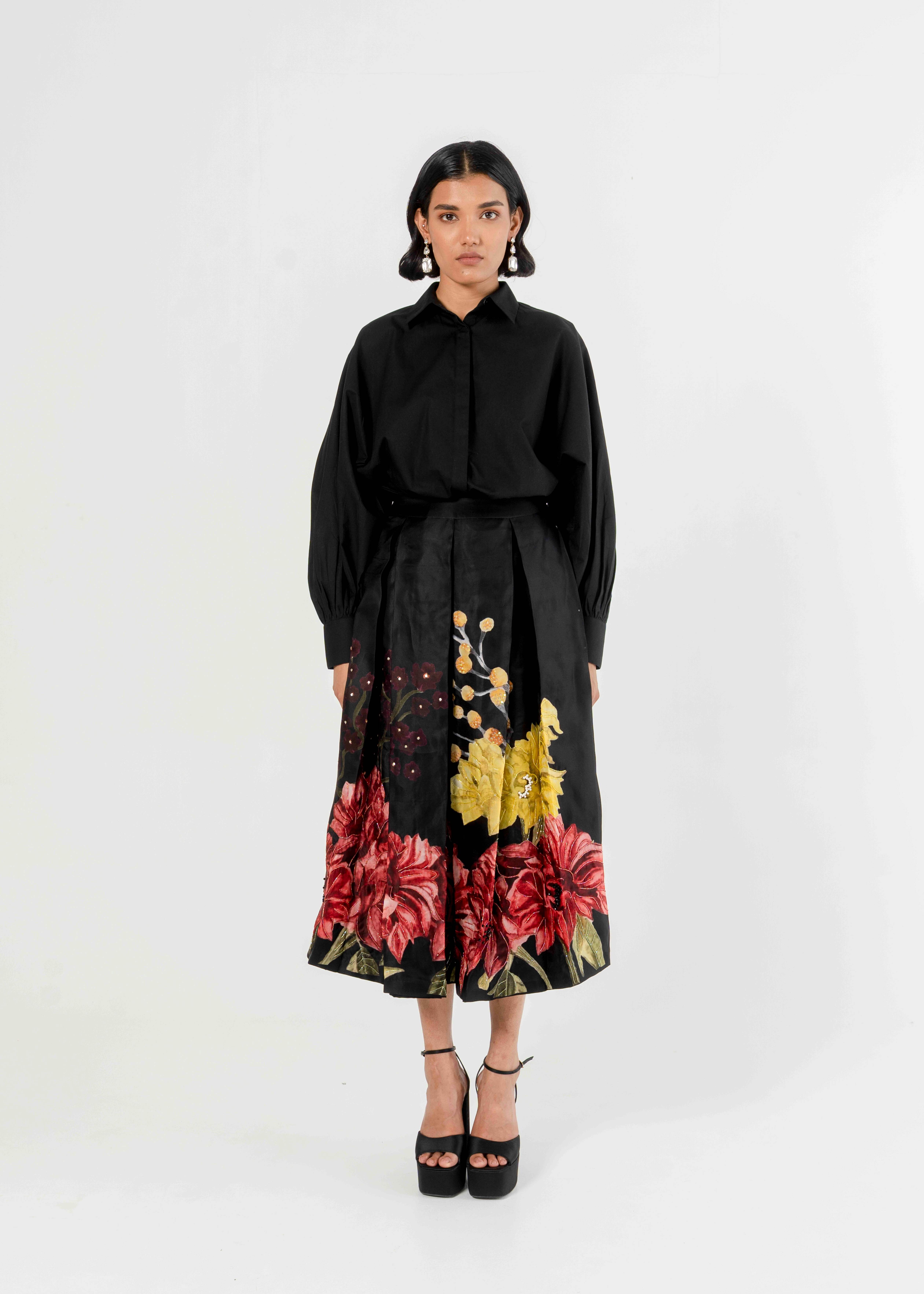 Black Printed Overlay Pleated Skirt