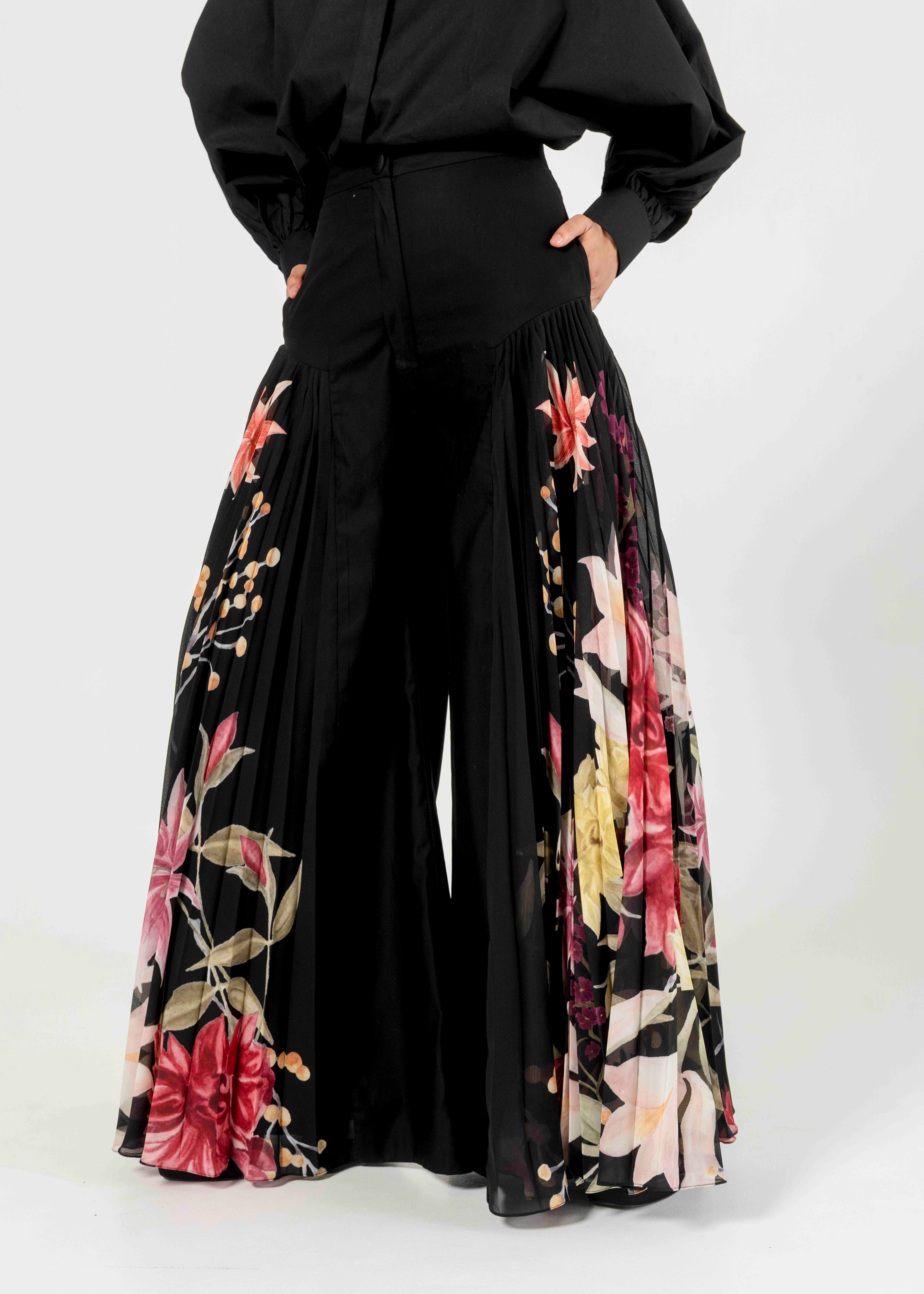Black Side Pleated Pants | AFEW Rahul Mishra