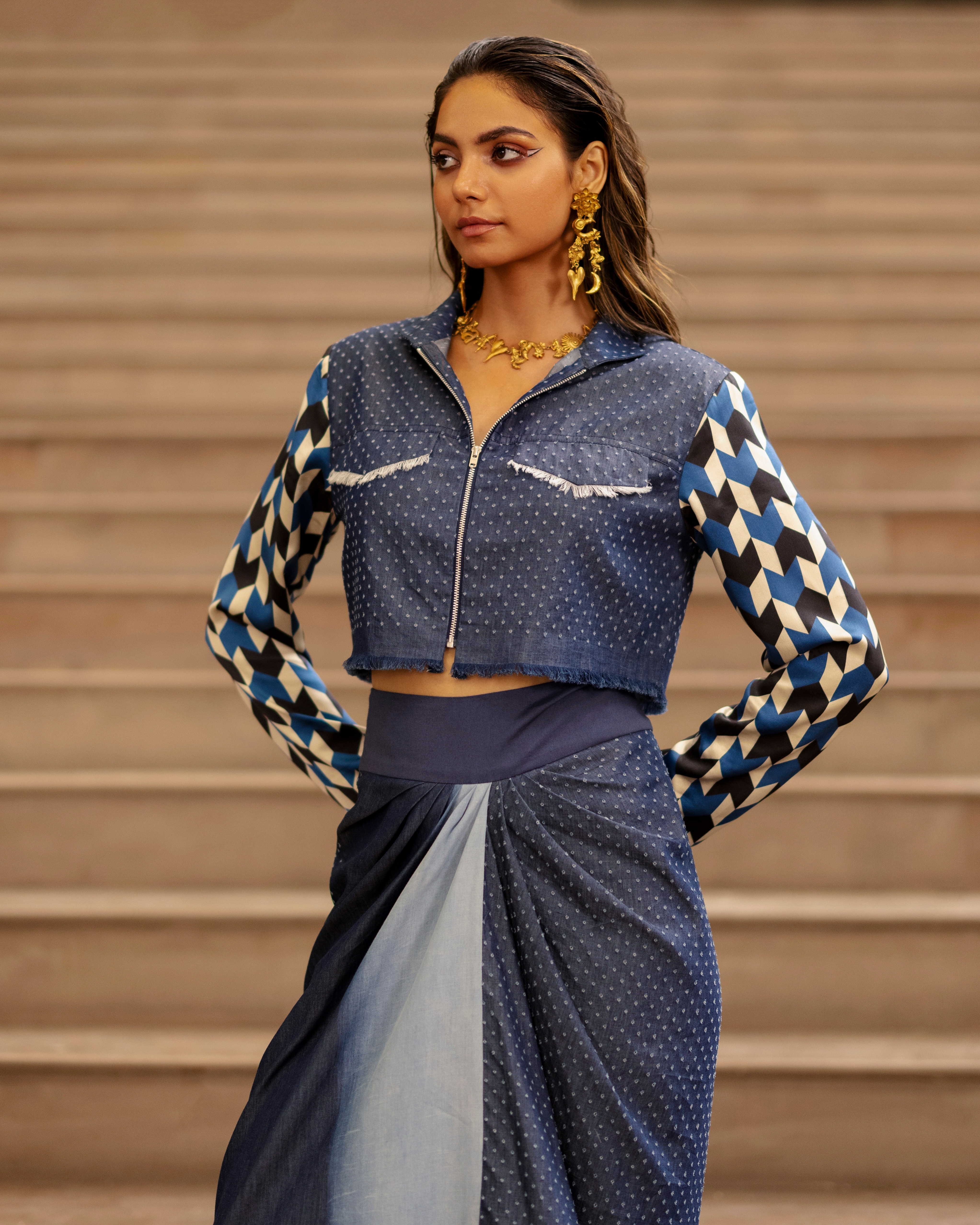 DENIM CROP JACKET WITH KNOTTED SKIRT
