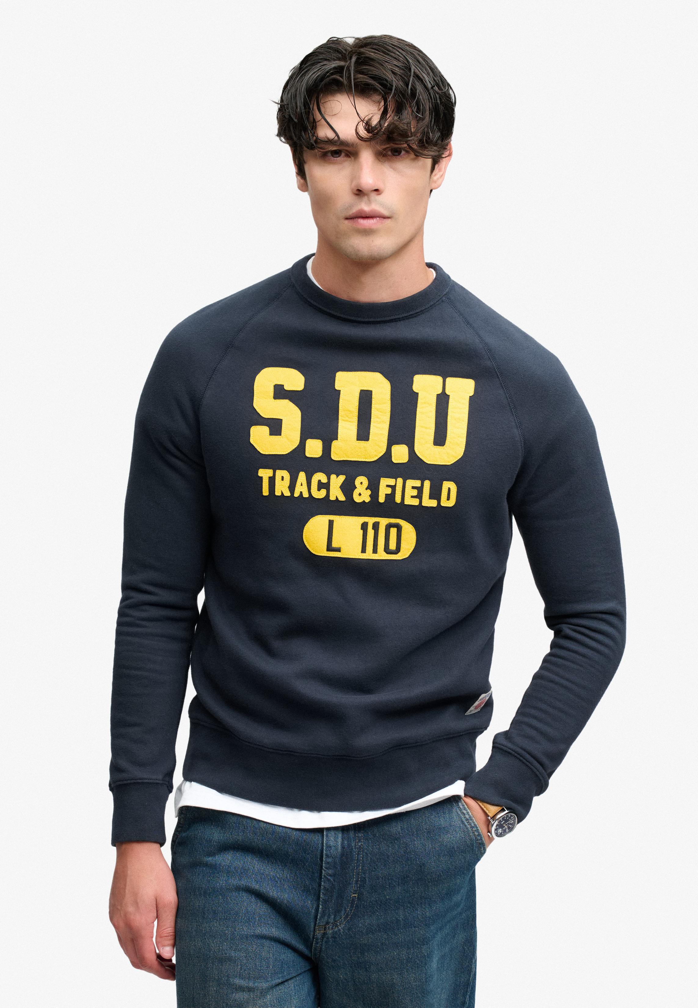 ATHLETIC FELT APPLIQUE RELAXED CREW