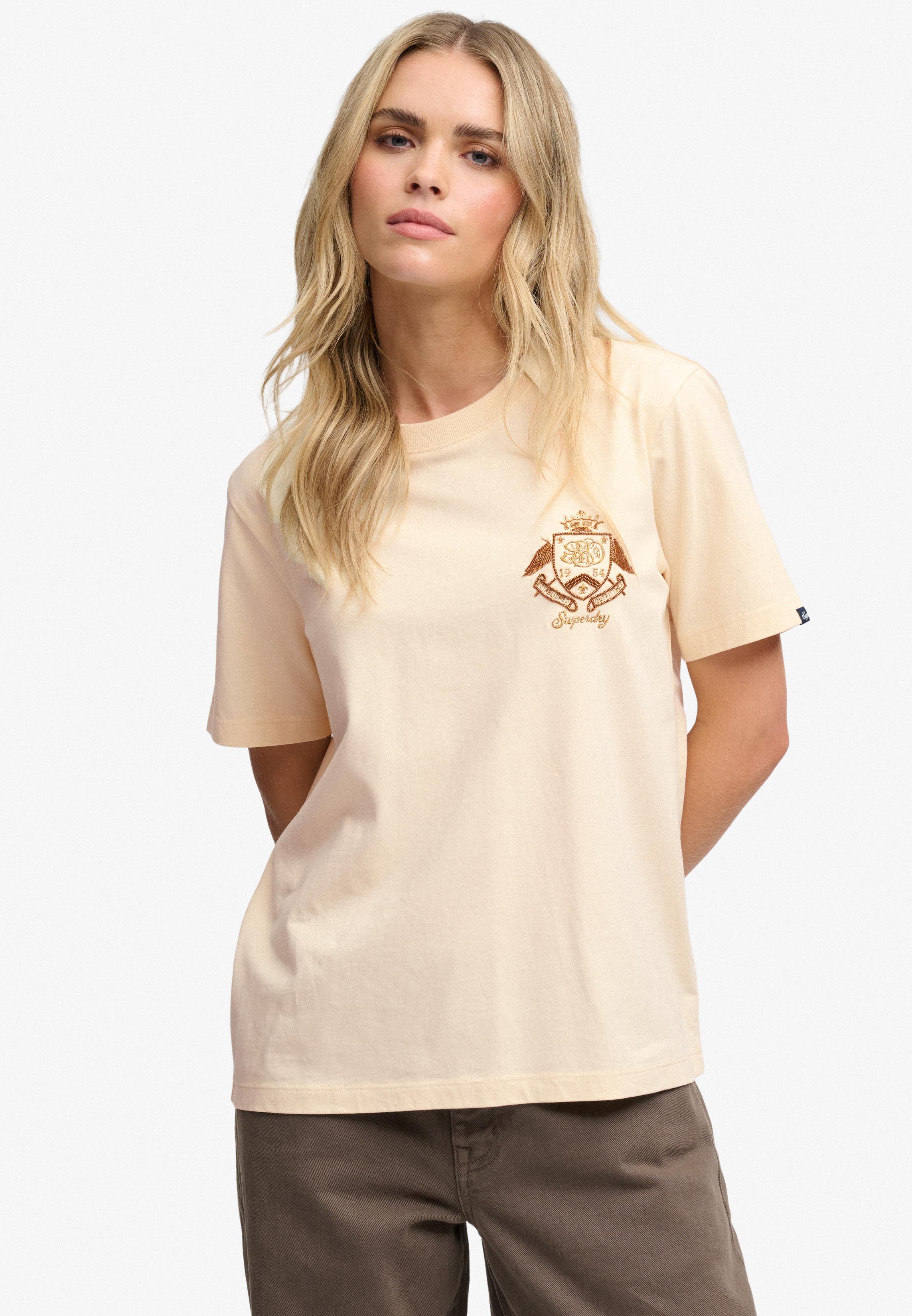 CREST EMBELLISHED TEE