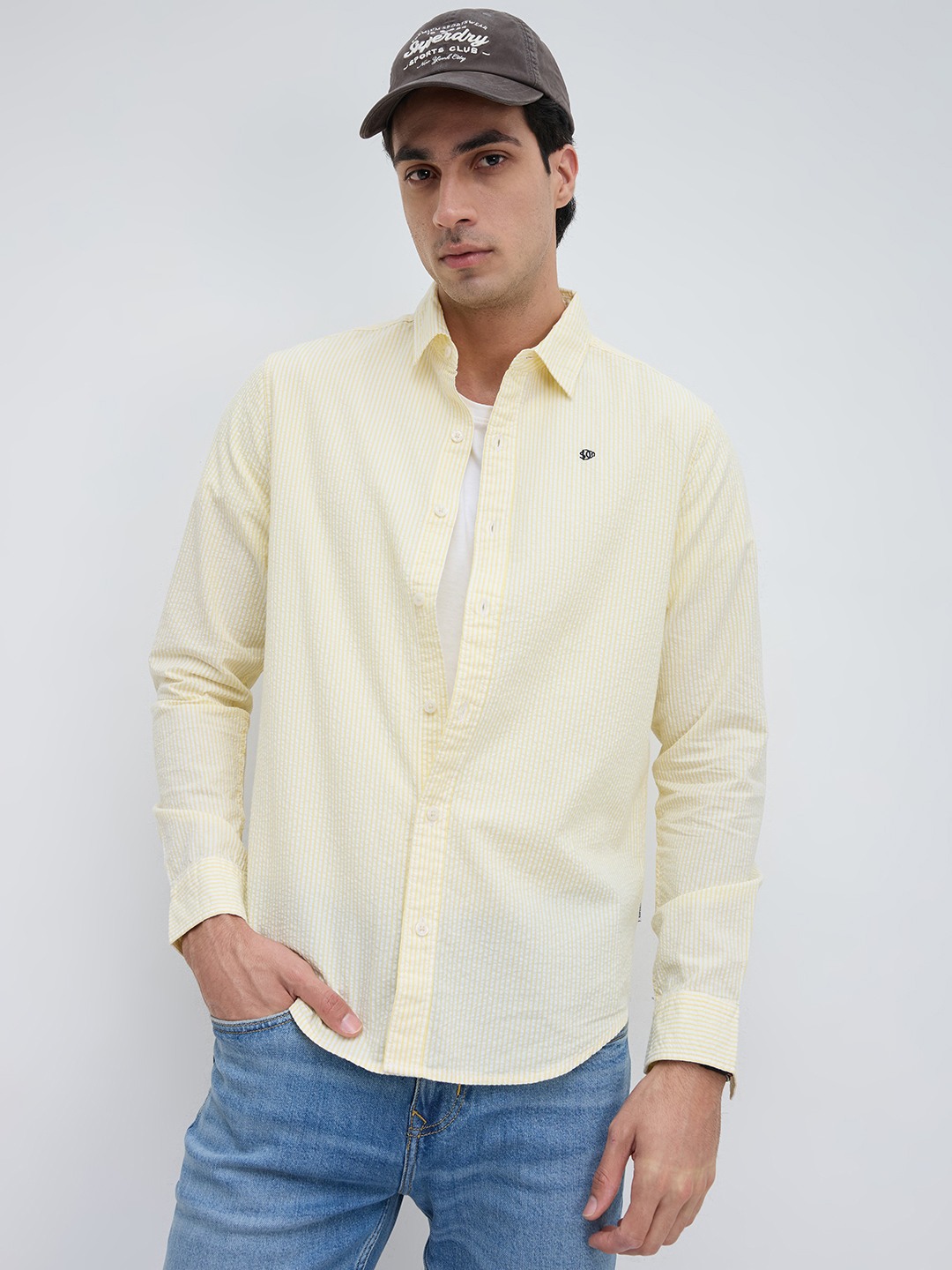 ATHLETIC CREST SEERSUCKER SHIRT