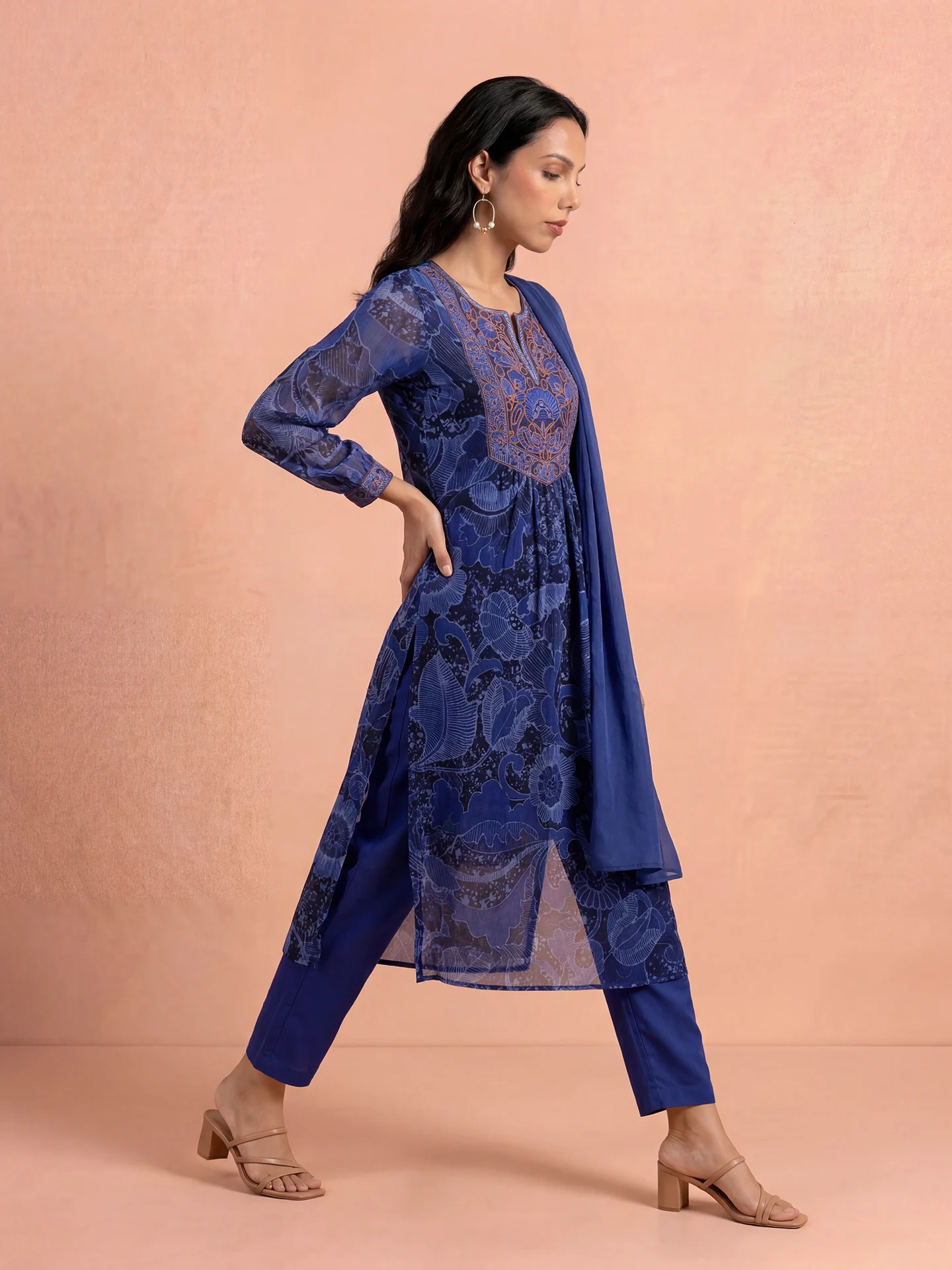 Blue Pearl Petal Suit Set
