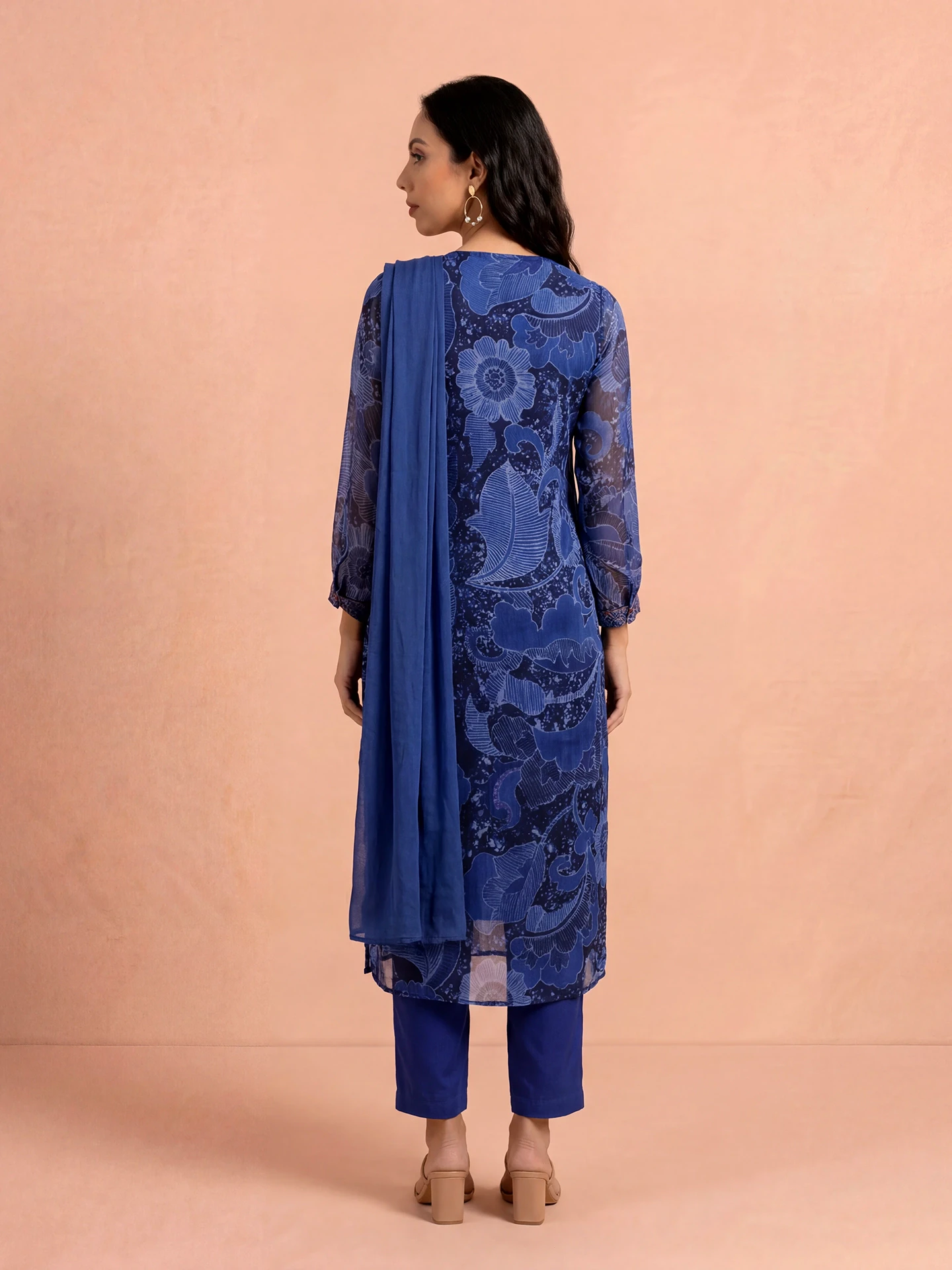 Blue Pearl Petal Suit Set