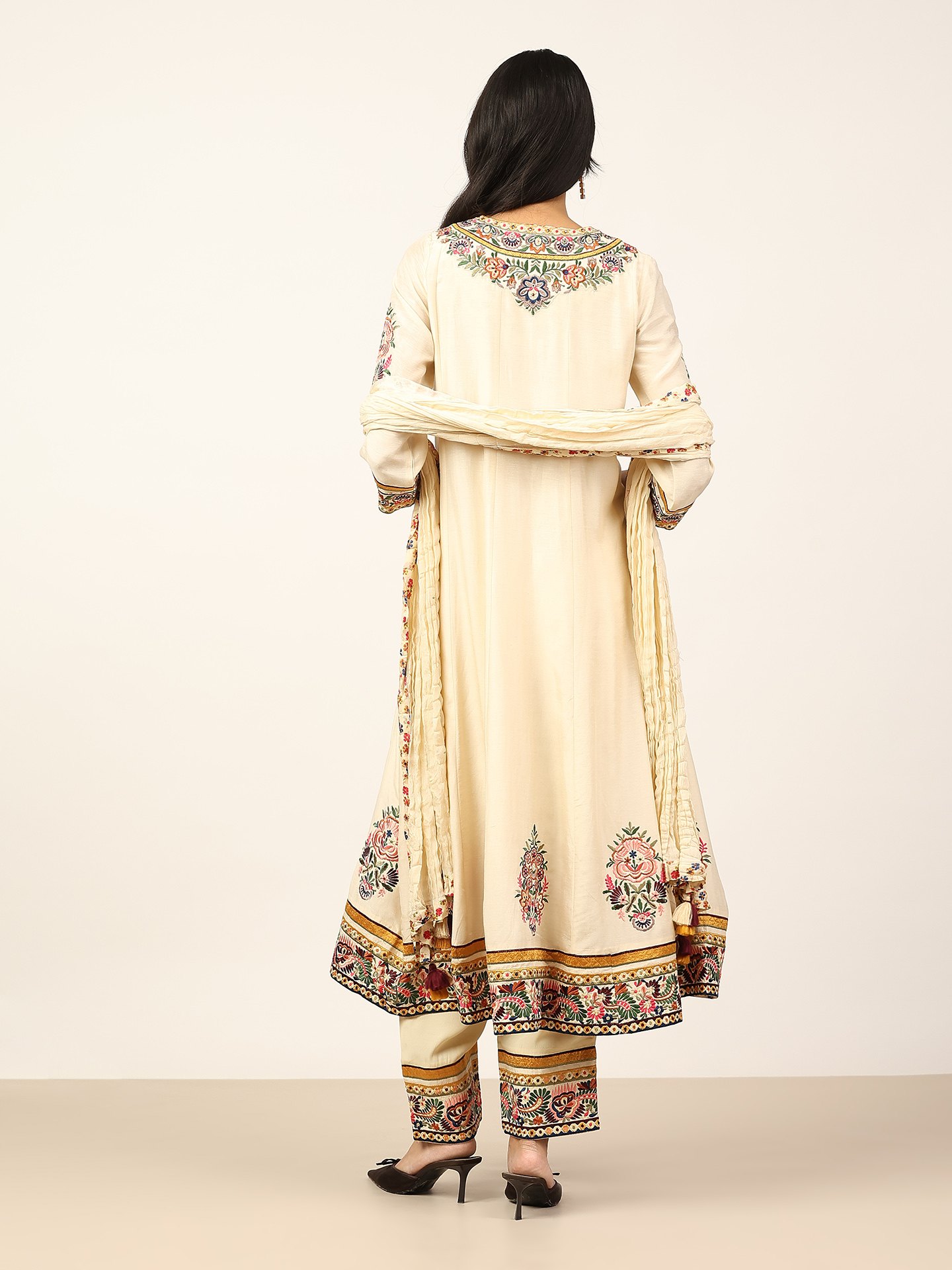 Ecru Sasha Emb Suit Set