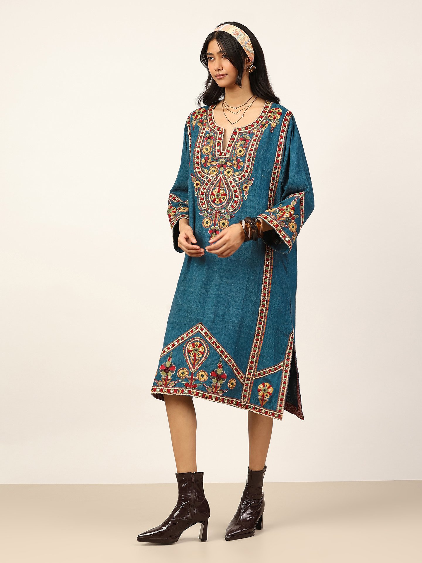 Blue Elara Shrug