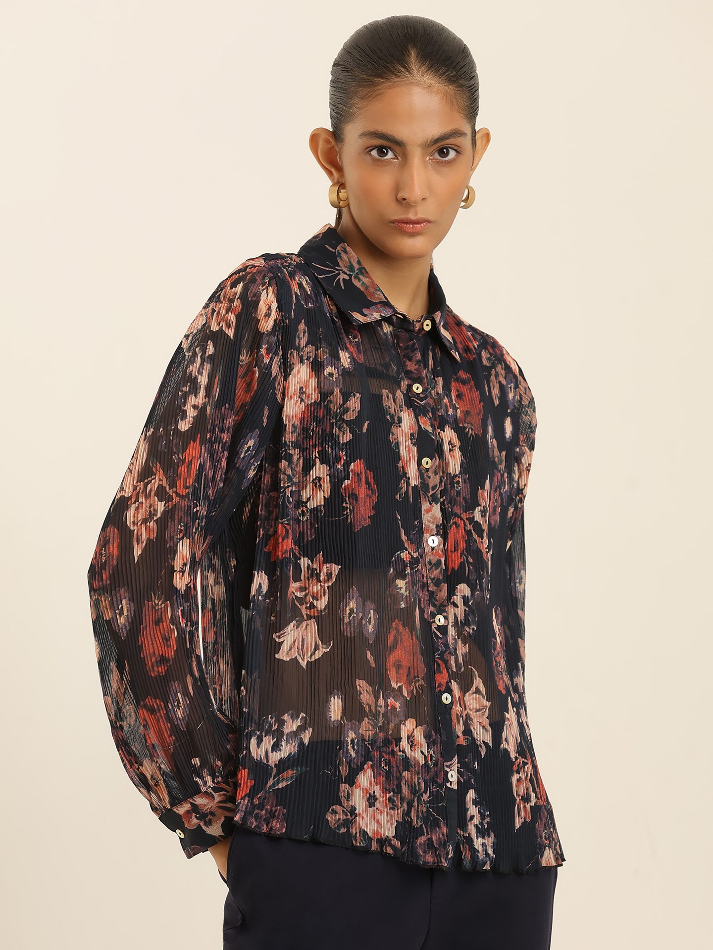 Black Fiona Short Top