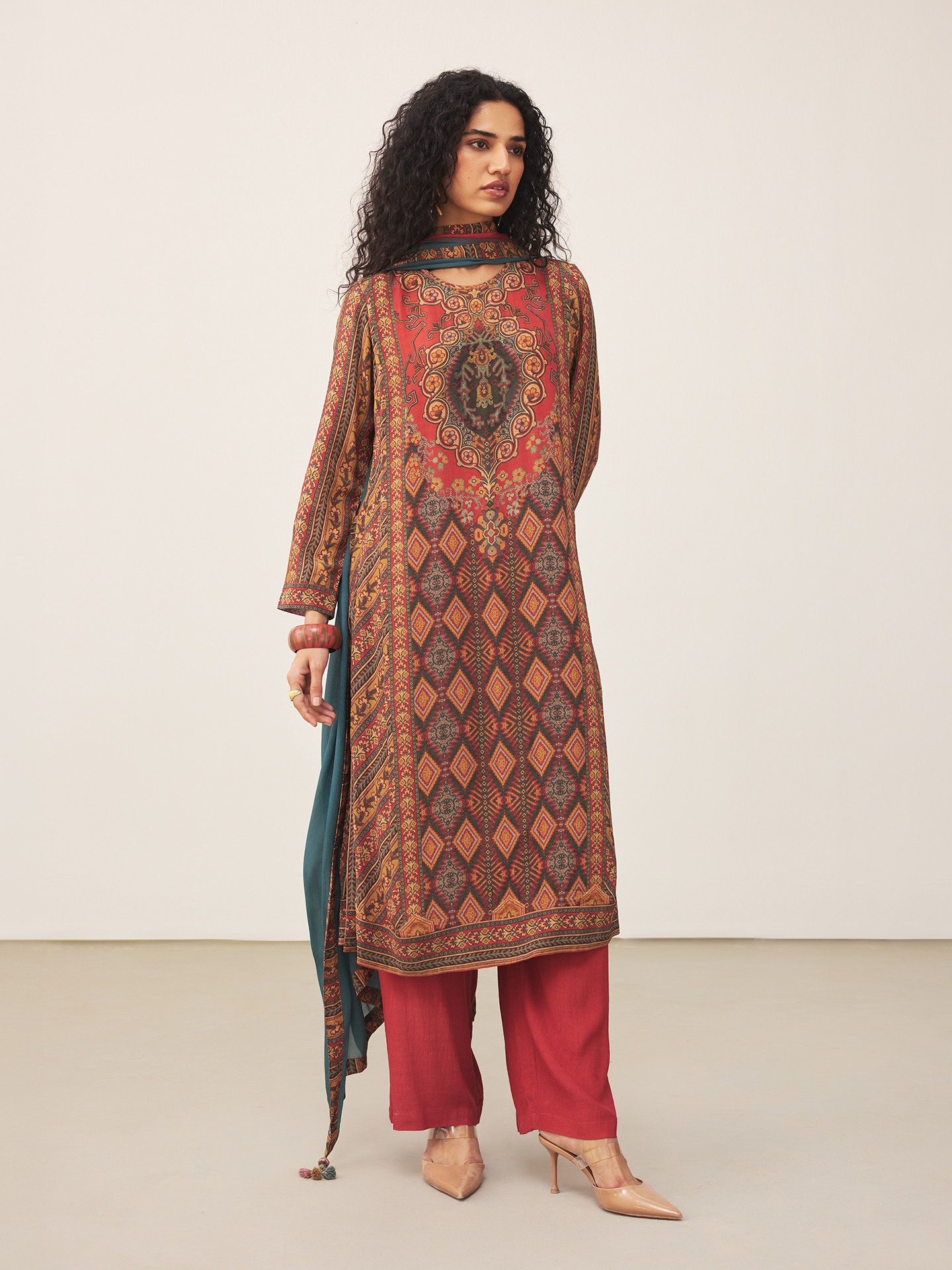 Rust Ambi Suit Set