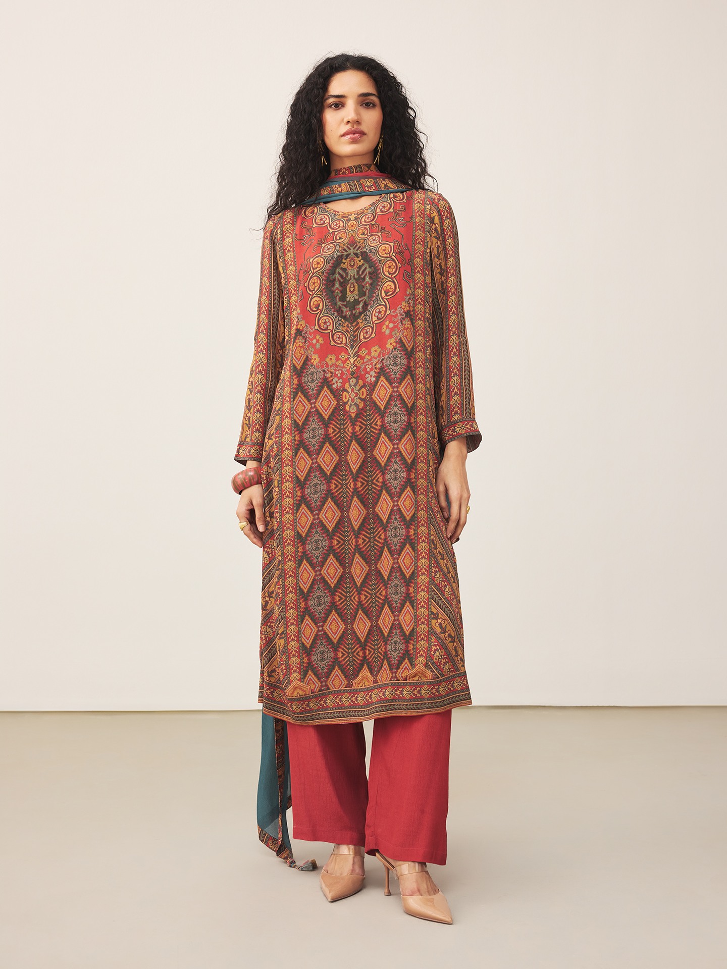 Rust Ambi Suit Set