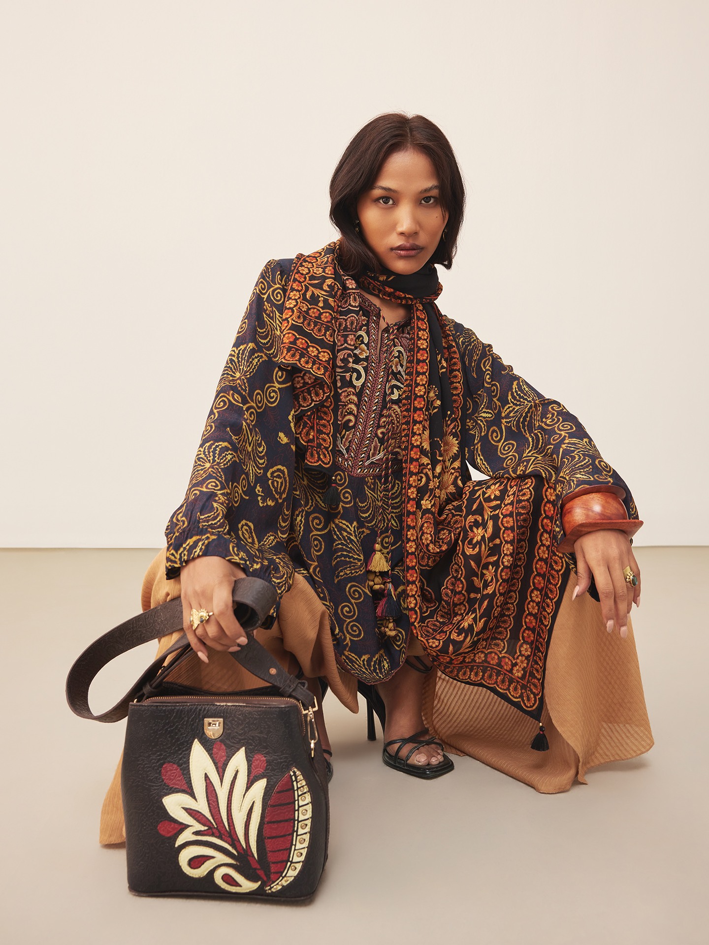 Black Aplooza Kurti