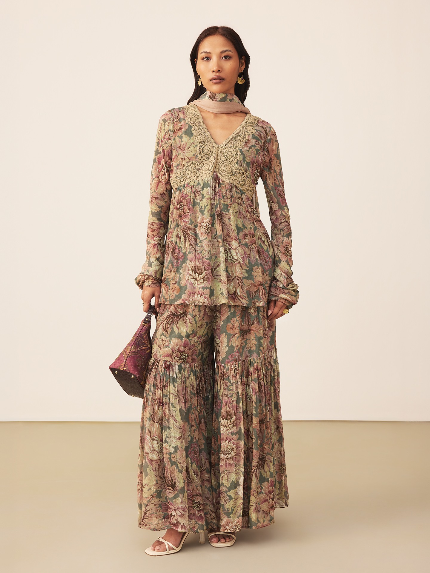 Green Rose Bloom Suit Set