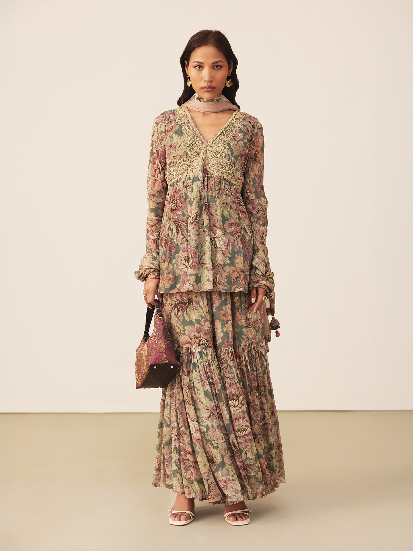 Green Rose Bloom Suit Set