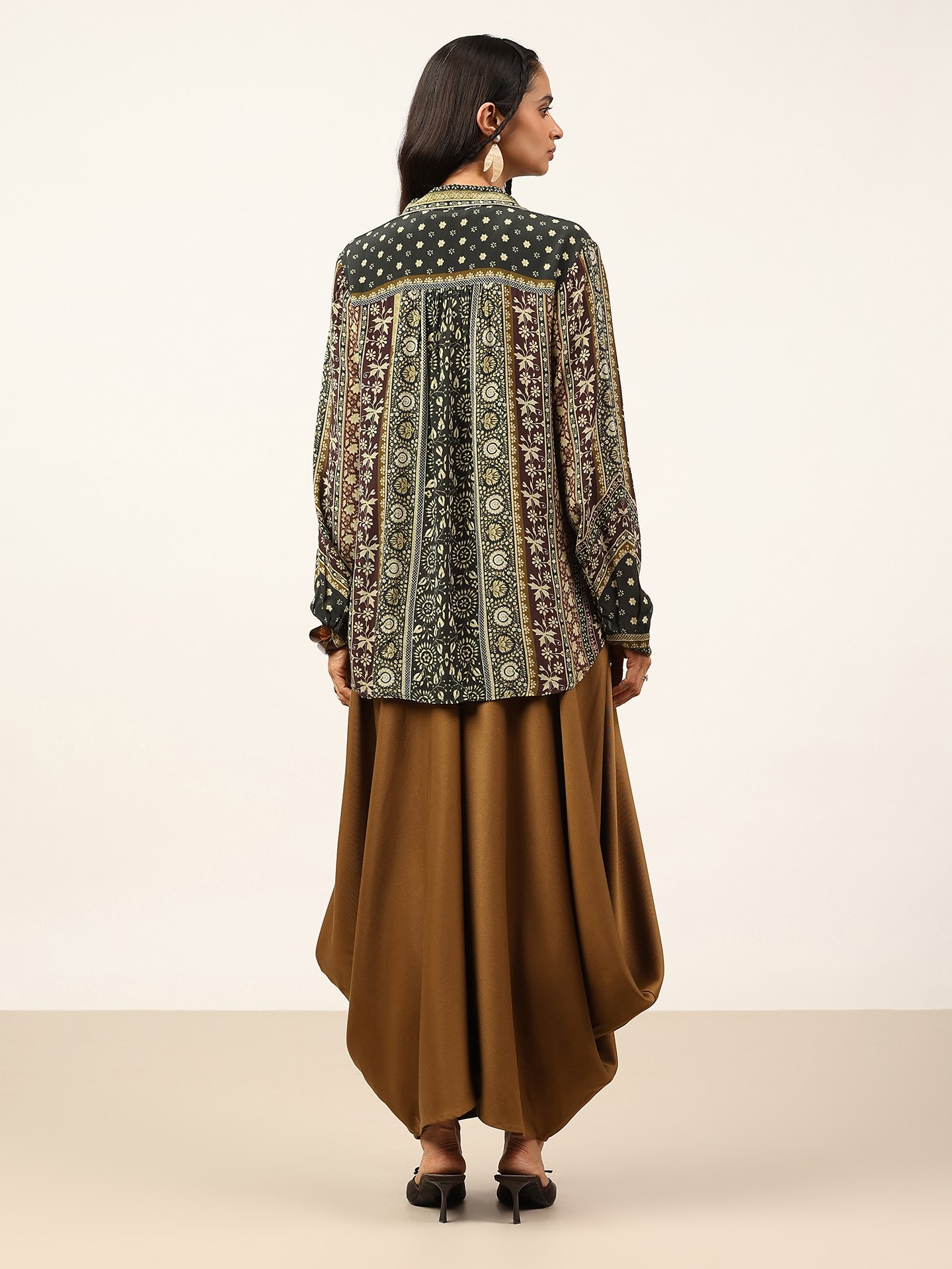 Black Zeya Shirt